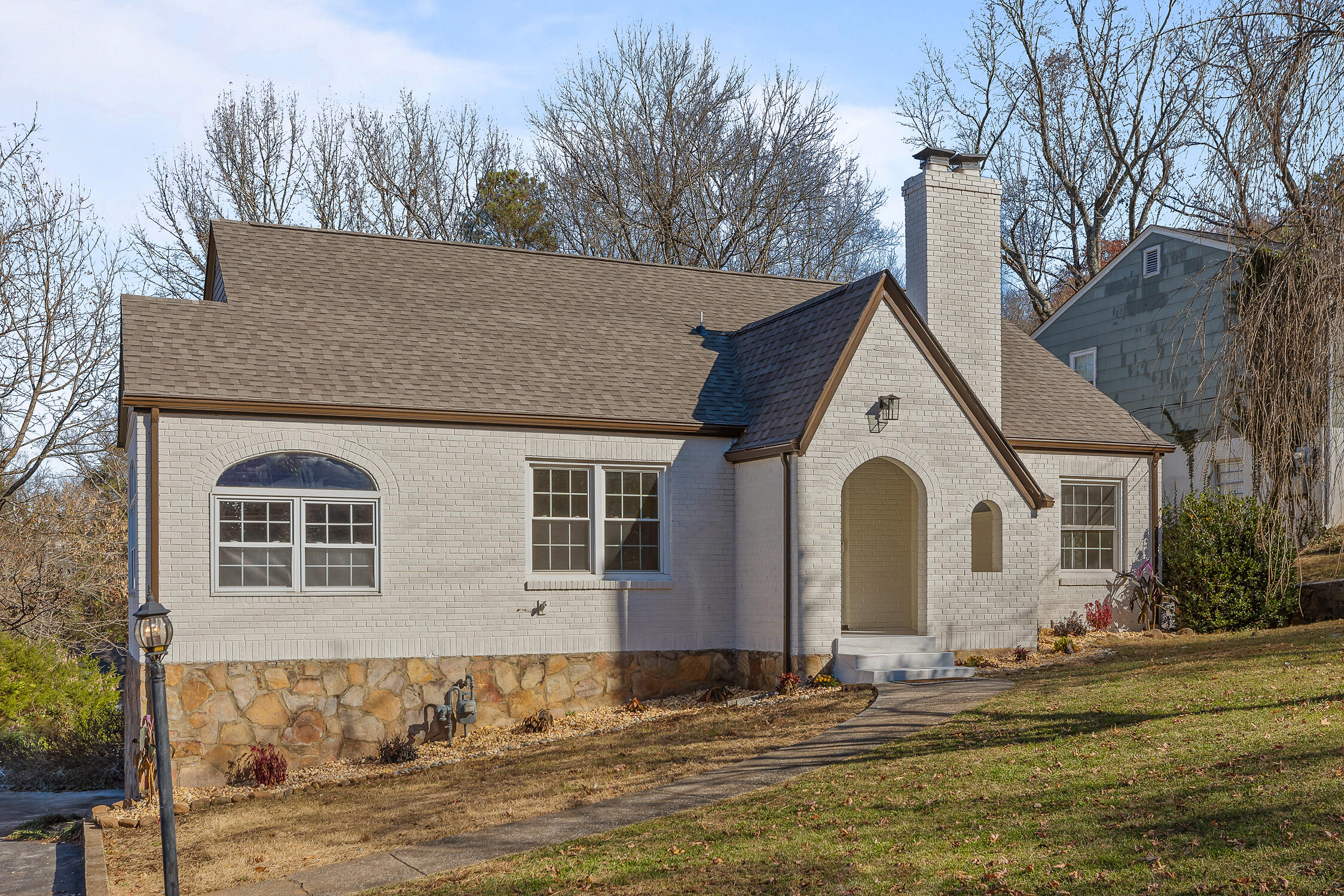 207 Forsythe Street