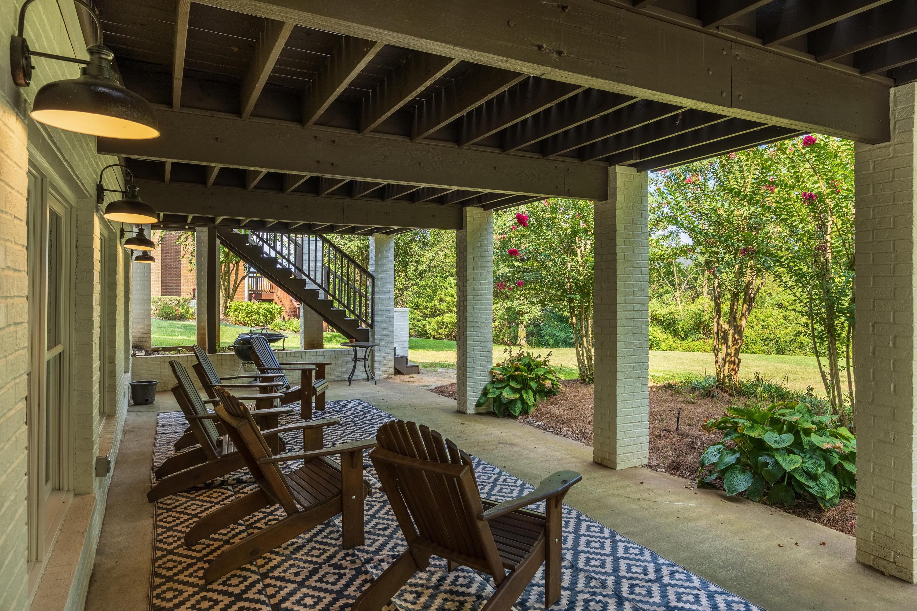 9337 Windrose Circle