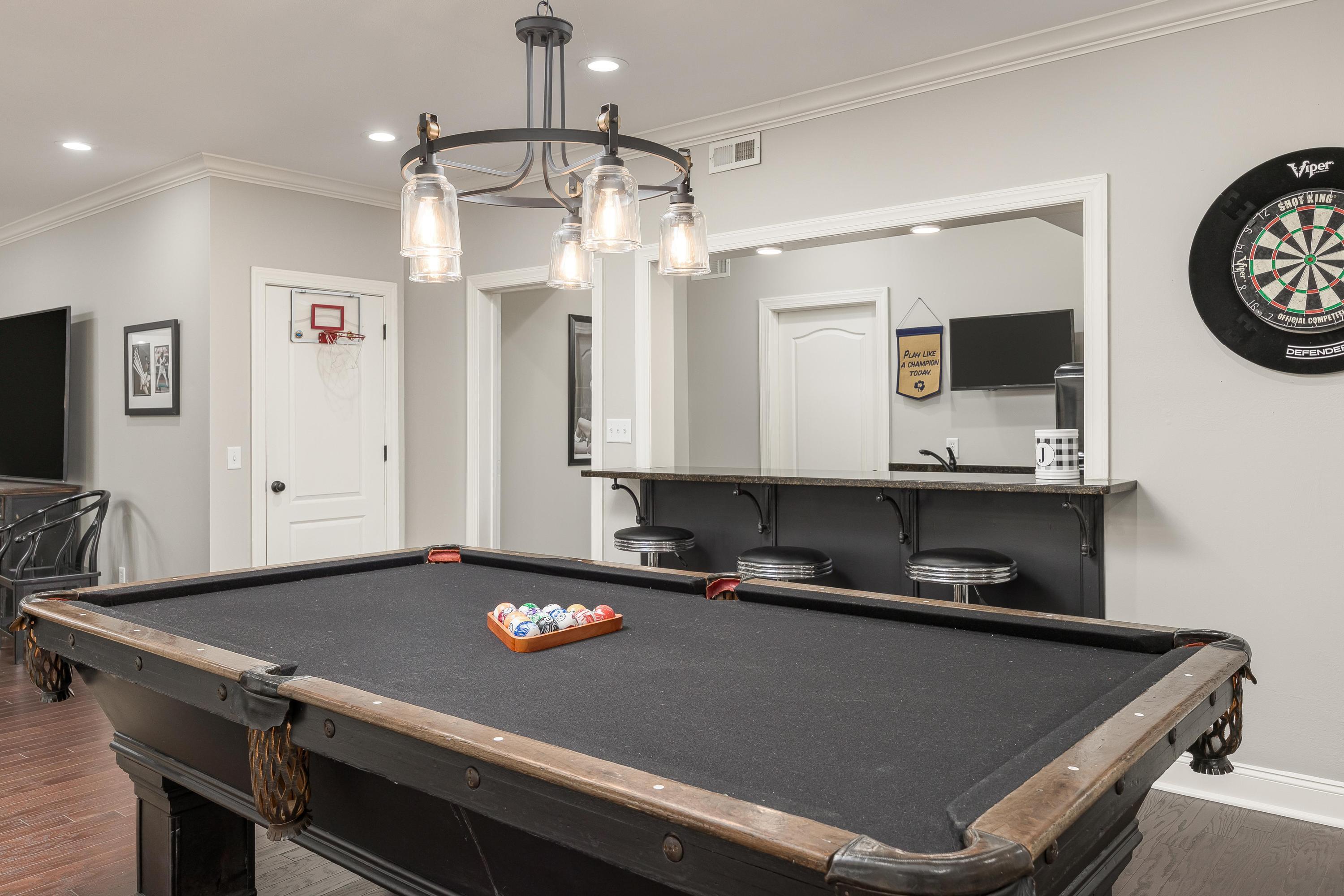 9337 Windrose Circle