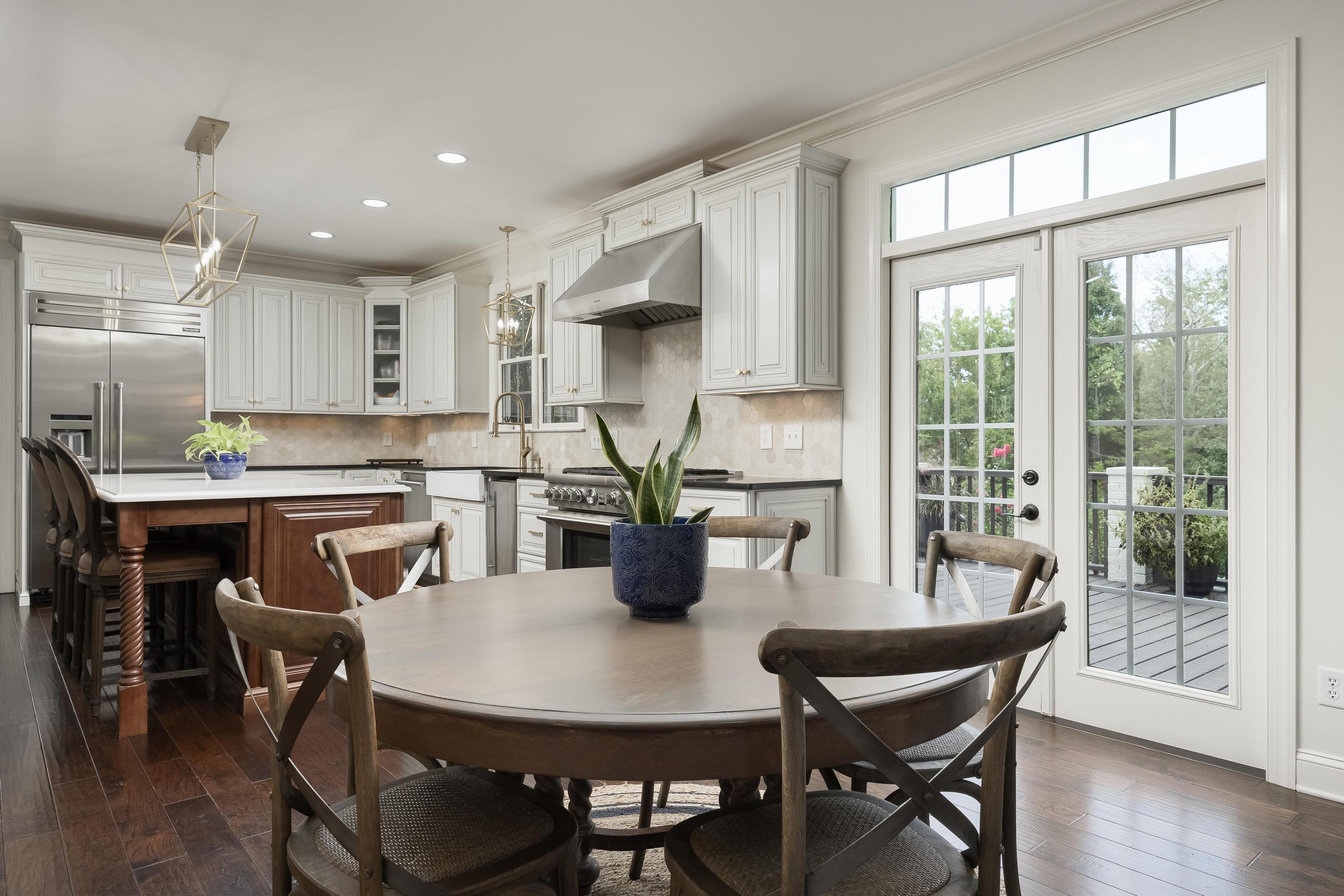9337 Windrose Circle