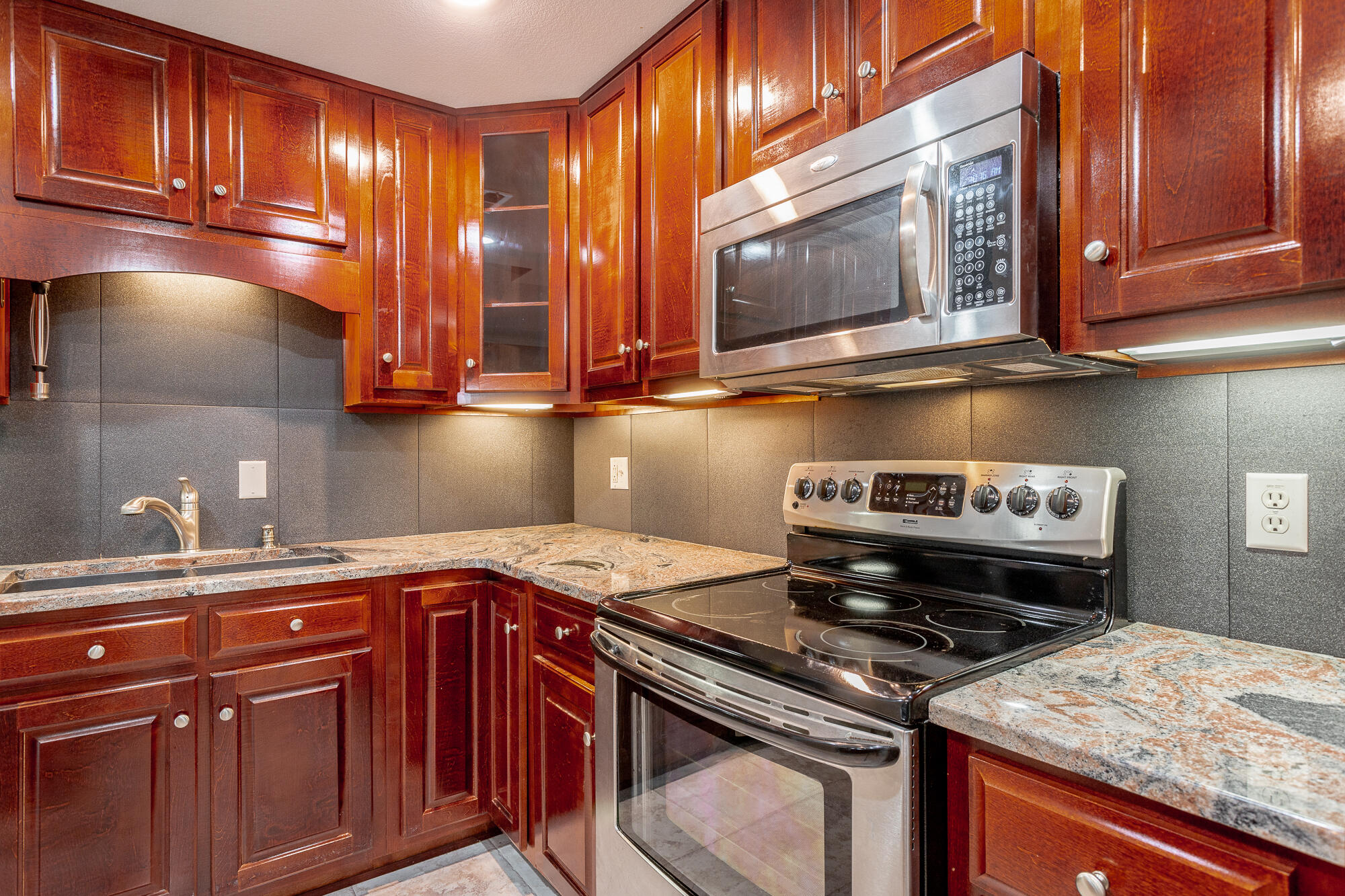 1414 Continental Drive, Apt 102