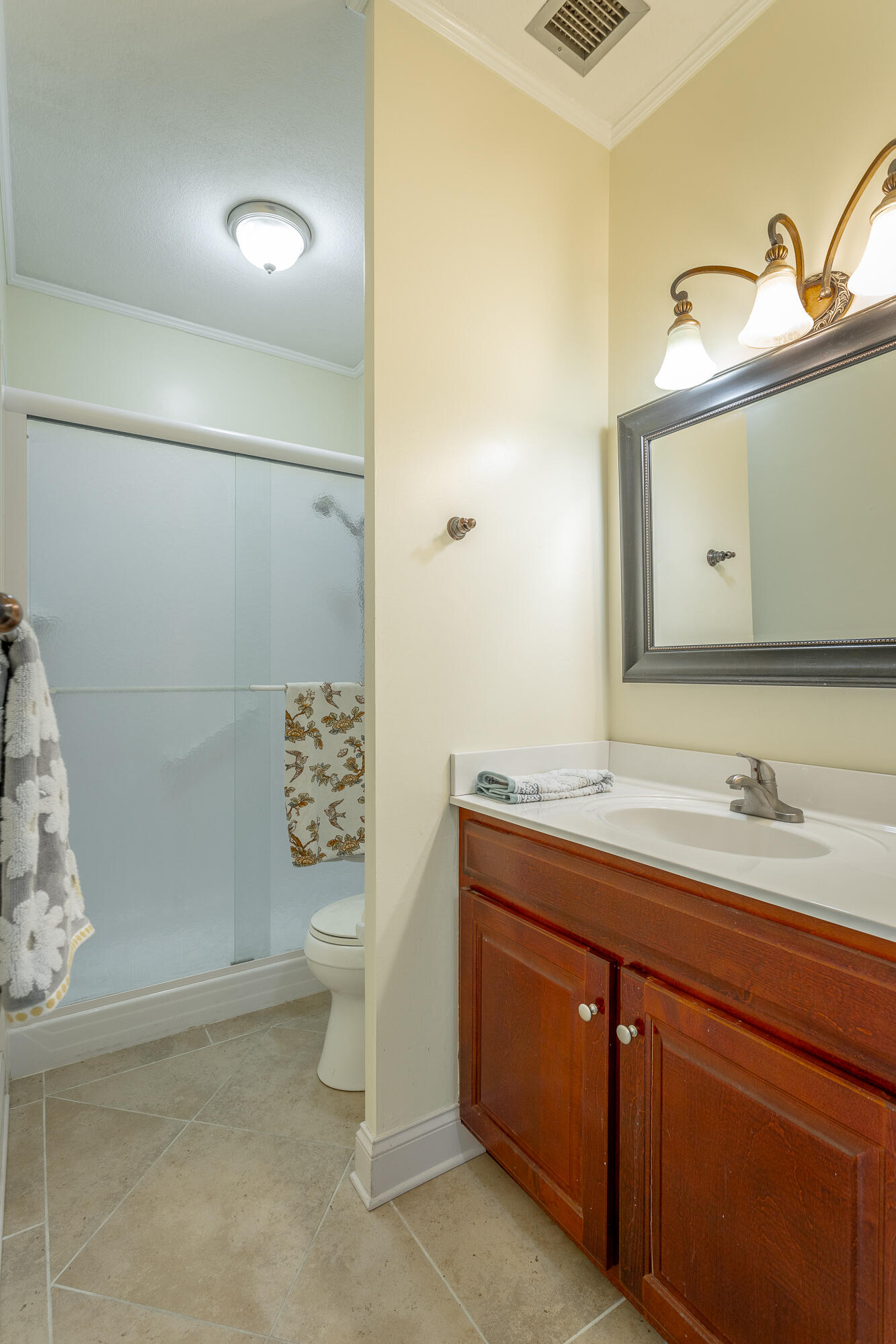 1414 Continental Drive, Apt 102