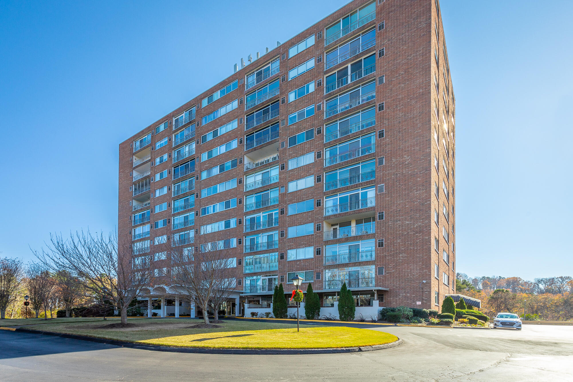 1414 Continental Drive, Apt 102