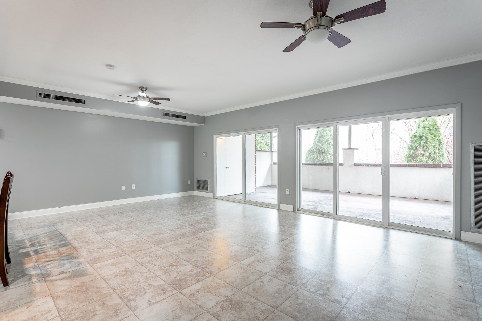 1414 Continental Drive, Apt 102