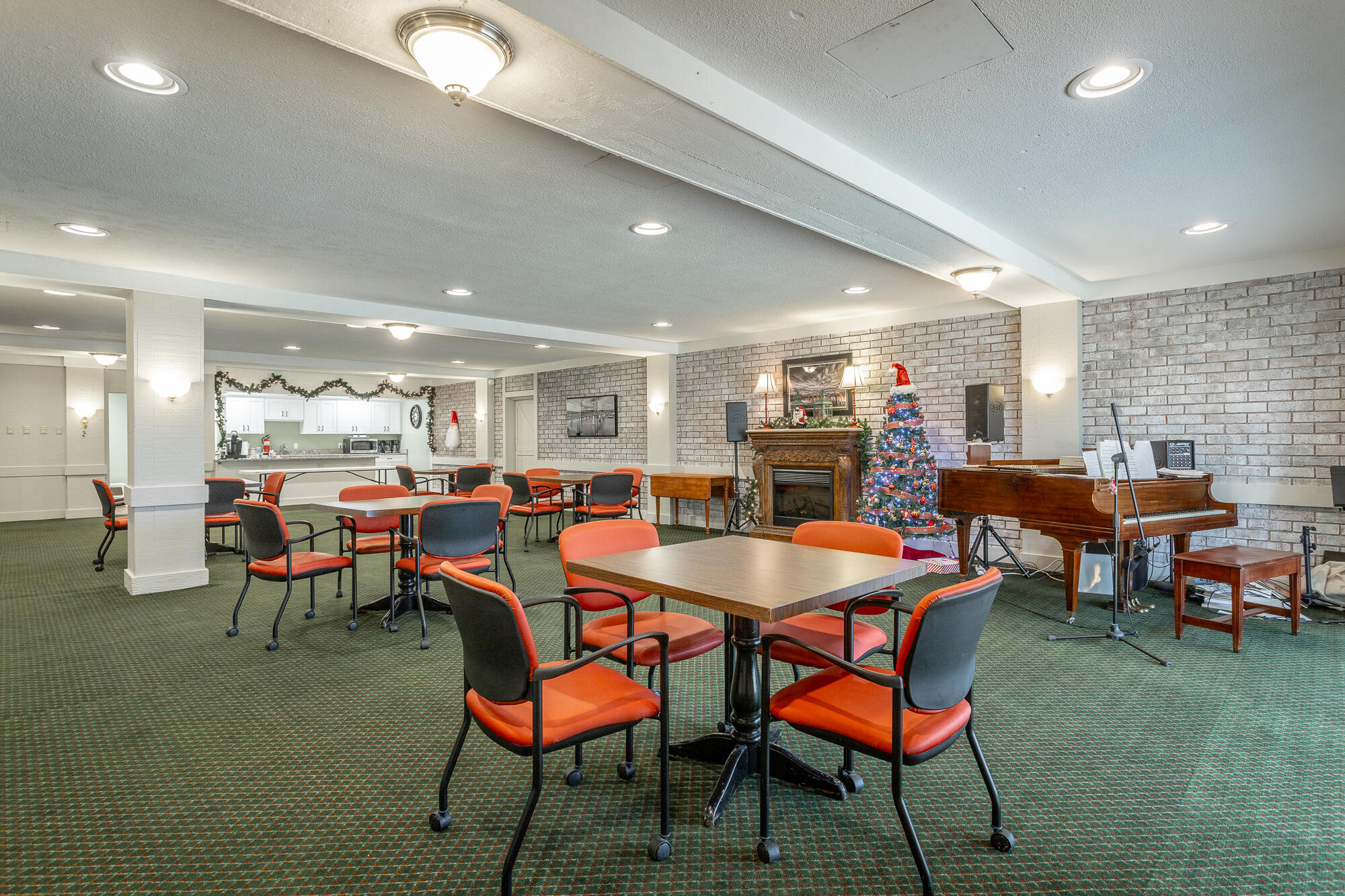 1414 Continental Drive, Apt 102
