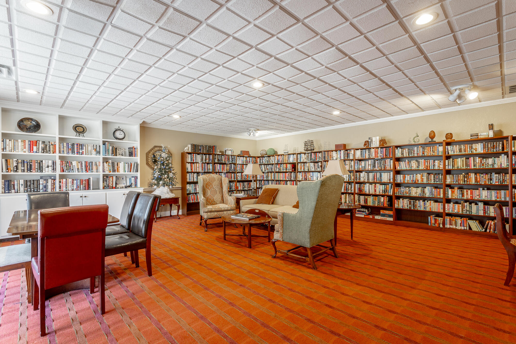 1414 Continental Drive, Apt 102