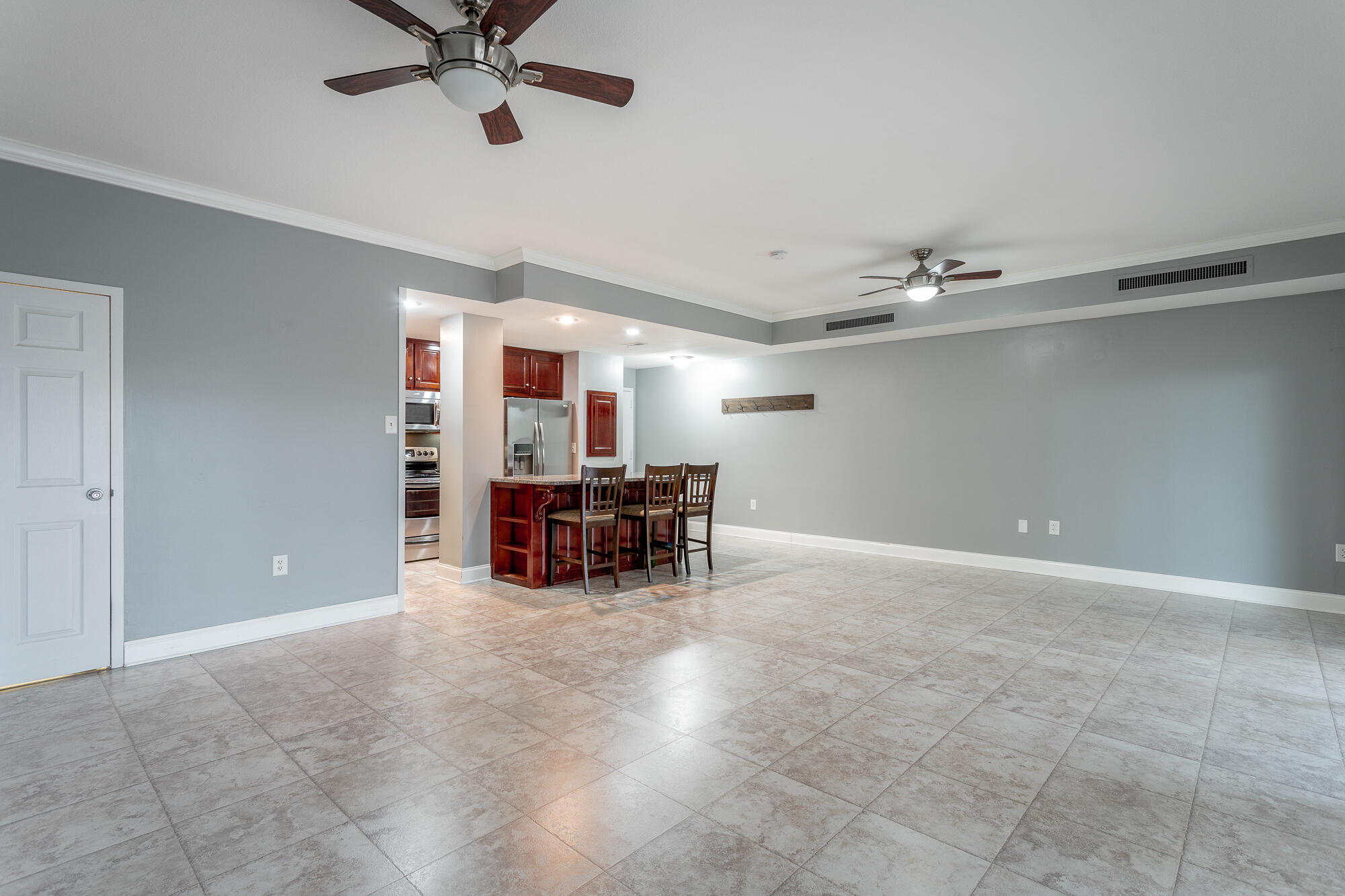 1414 Continental Drive, Apt 102