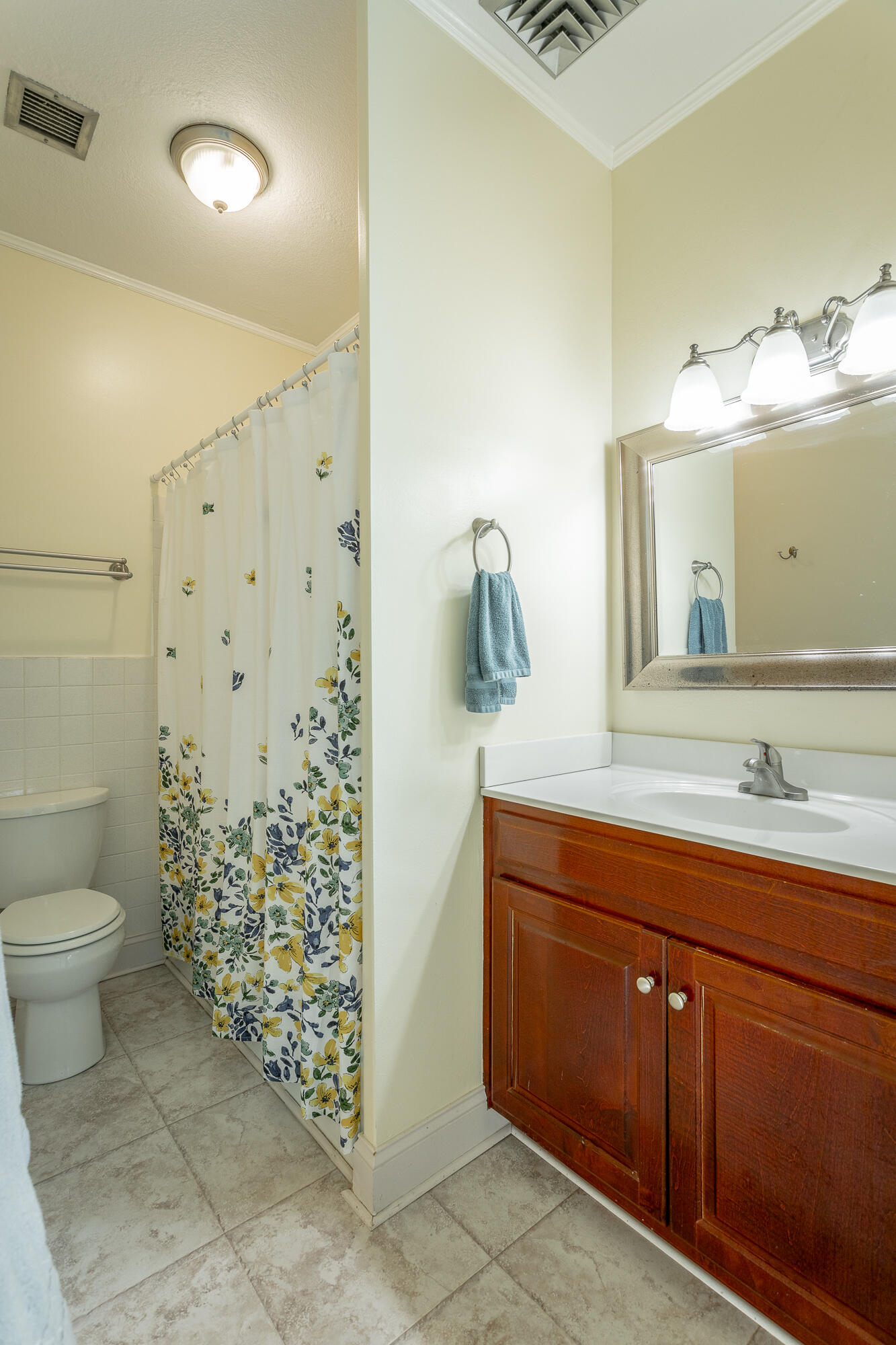 1414 Continental Drive, Apt 102