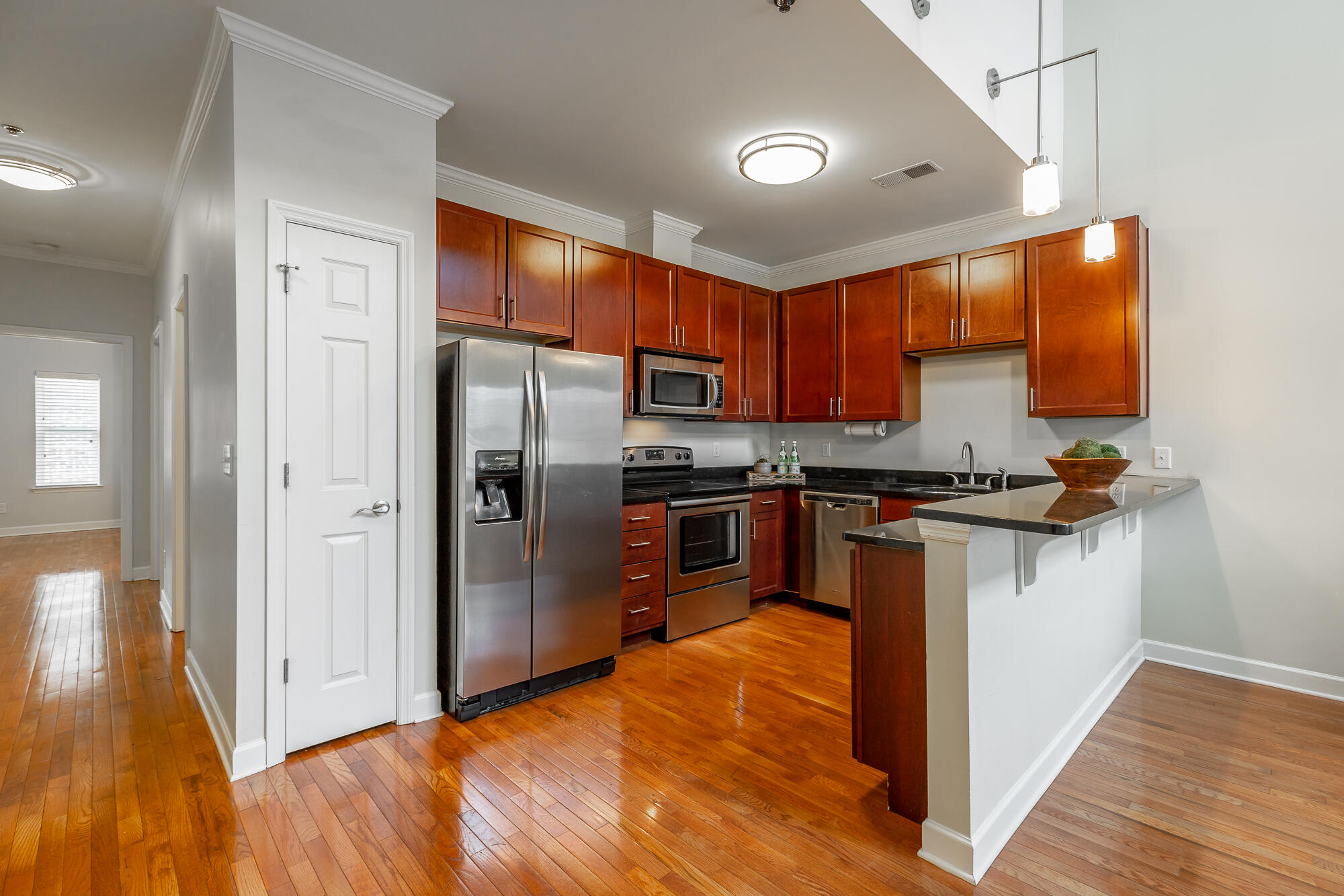 221 Delmont St, #223