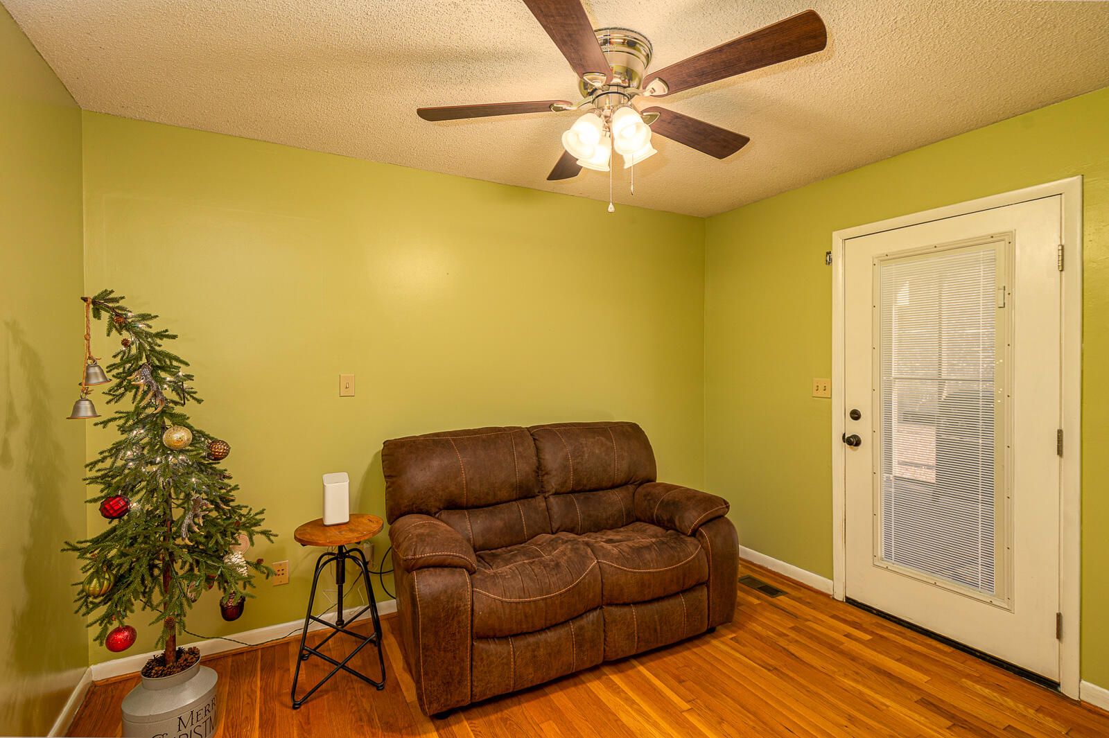 155 Waverly Drive