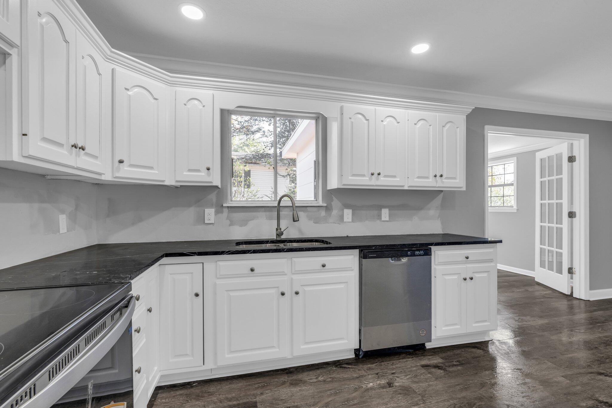 4318 Katie Kim Ln