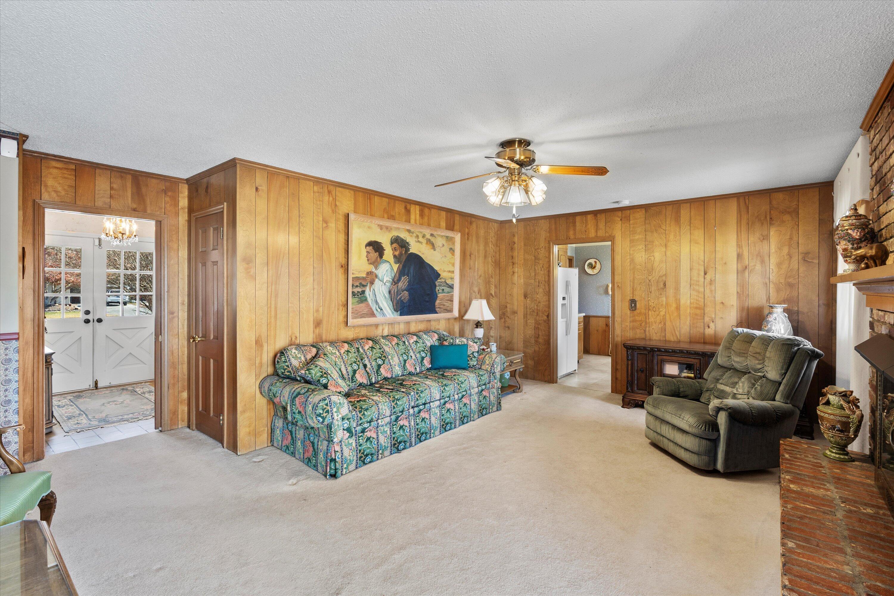 1509 Kippy Drive