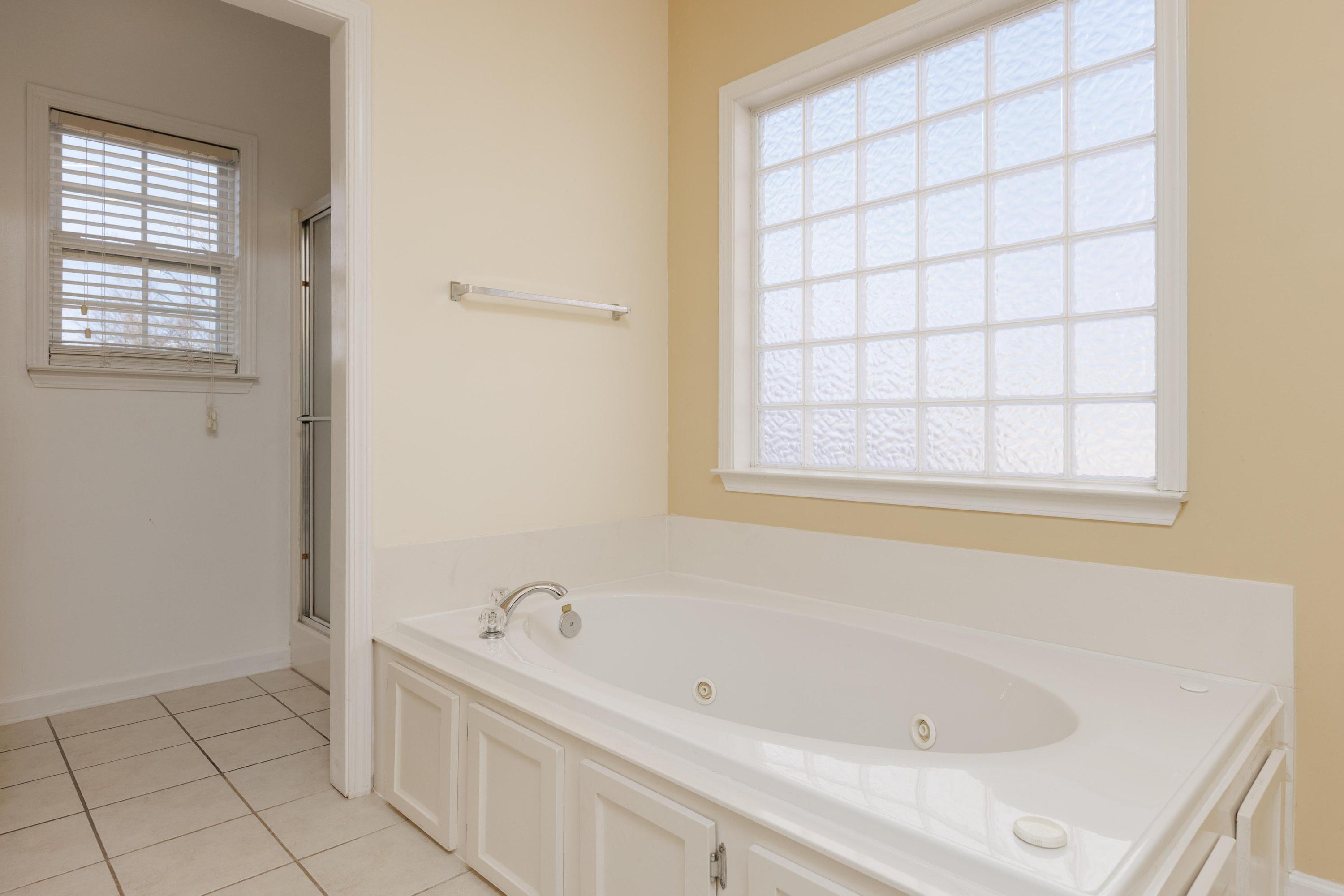 8871 Streamside Drive