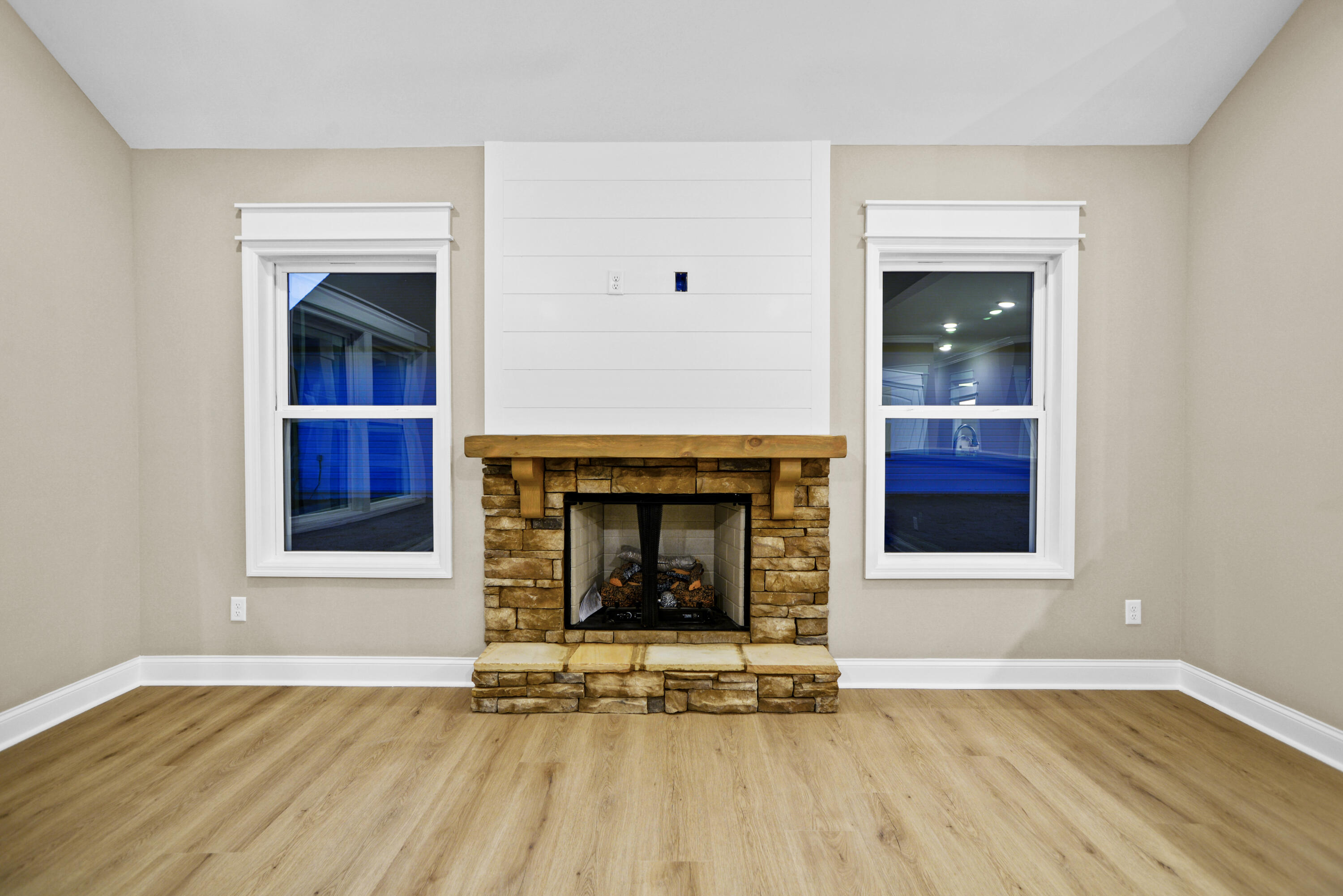 4771 Jody Lane, 24