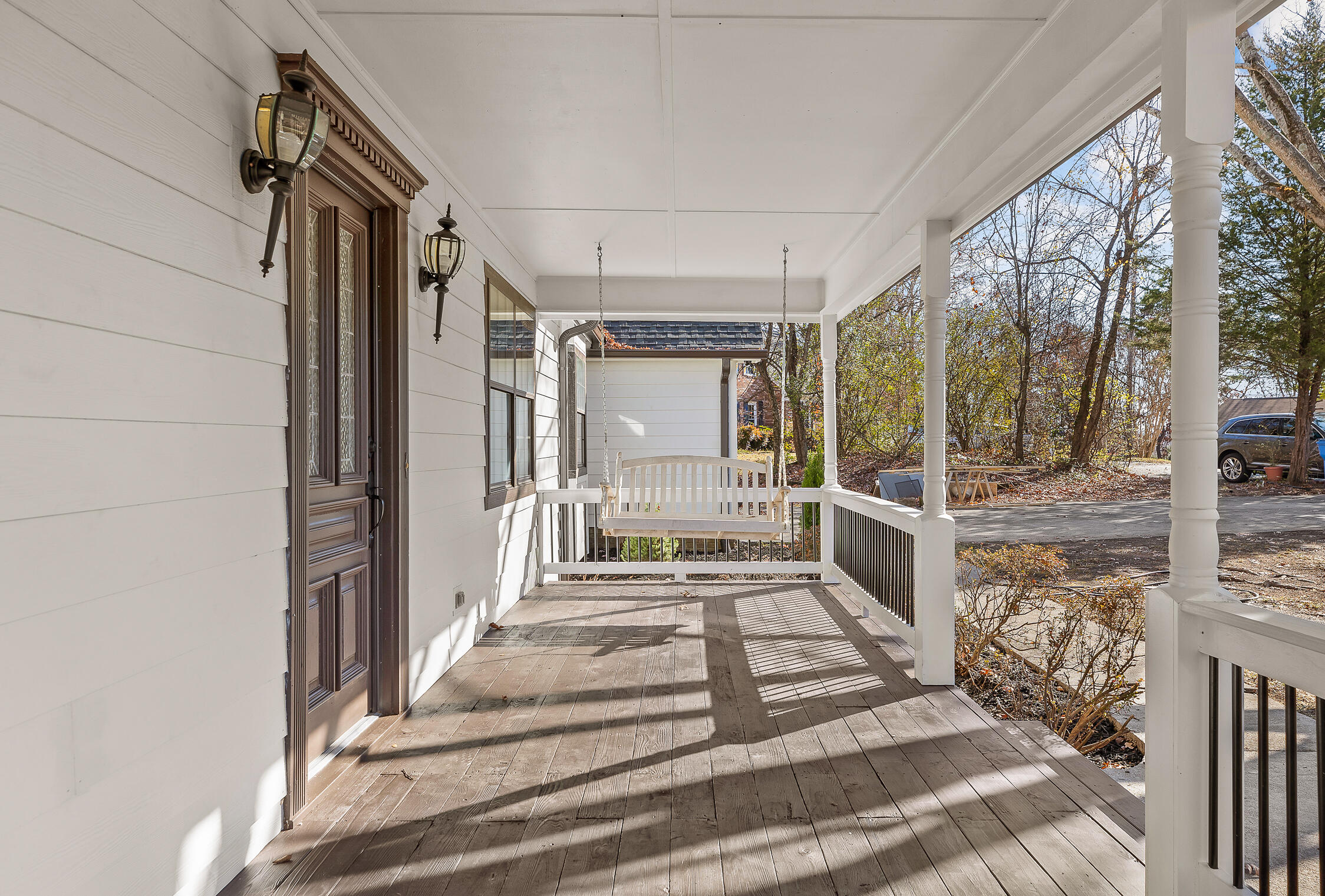 6525 Lake Shadows Cir