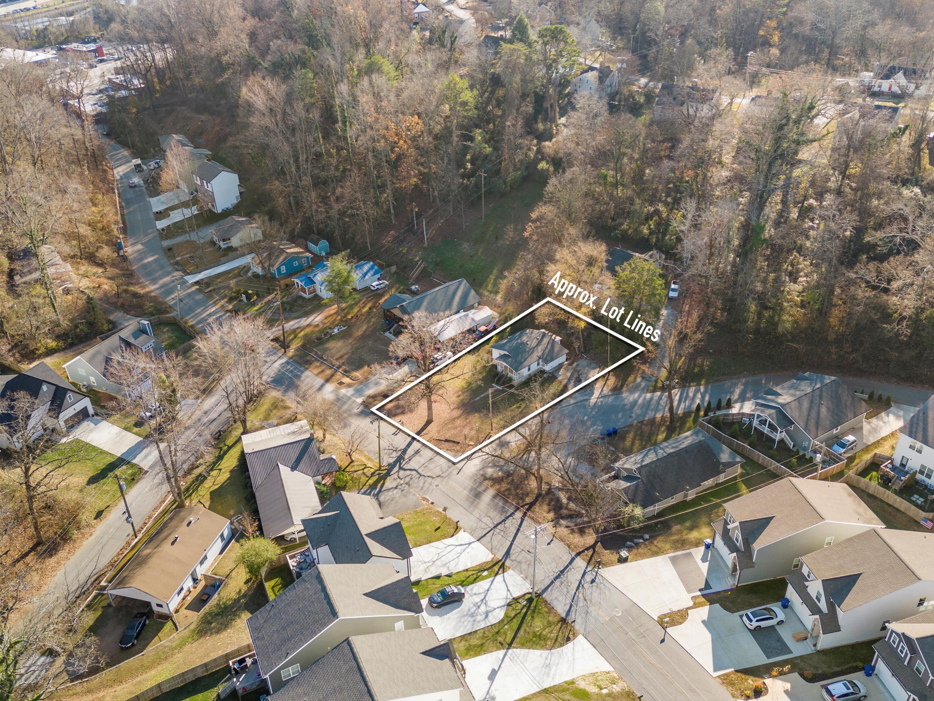 202 Hedgewood Dr