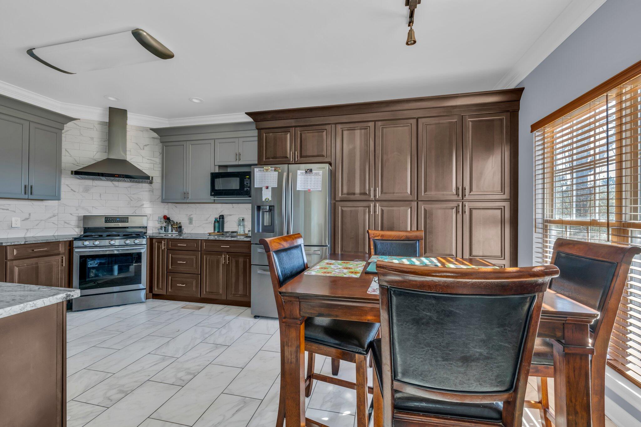 759 Norfolk Green Circle
