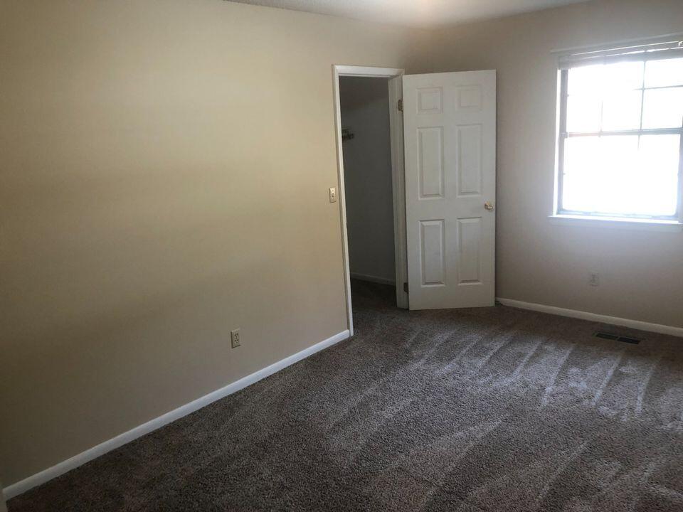 3204 Gleason Drive