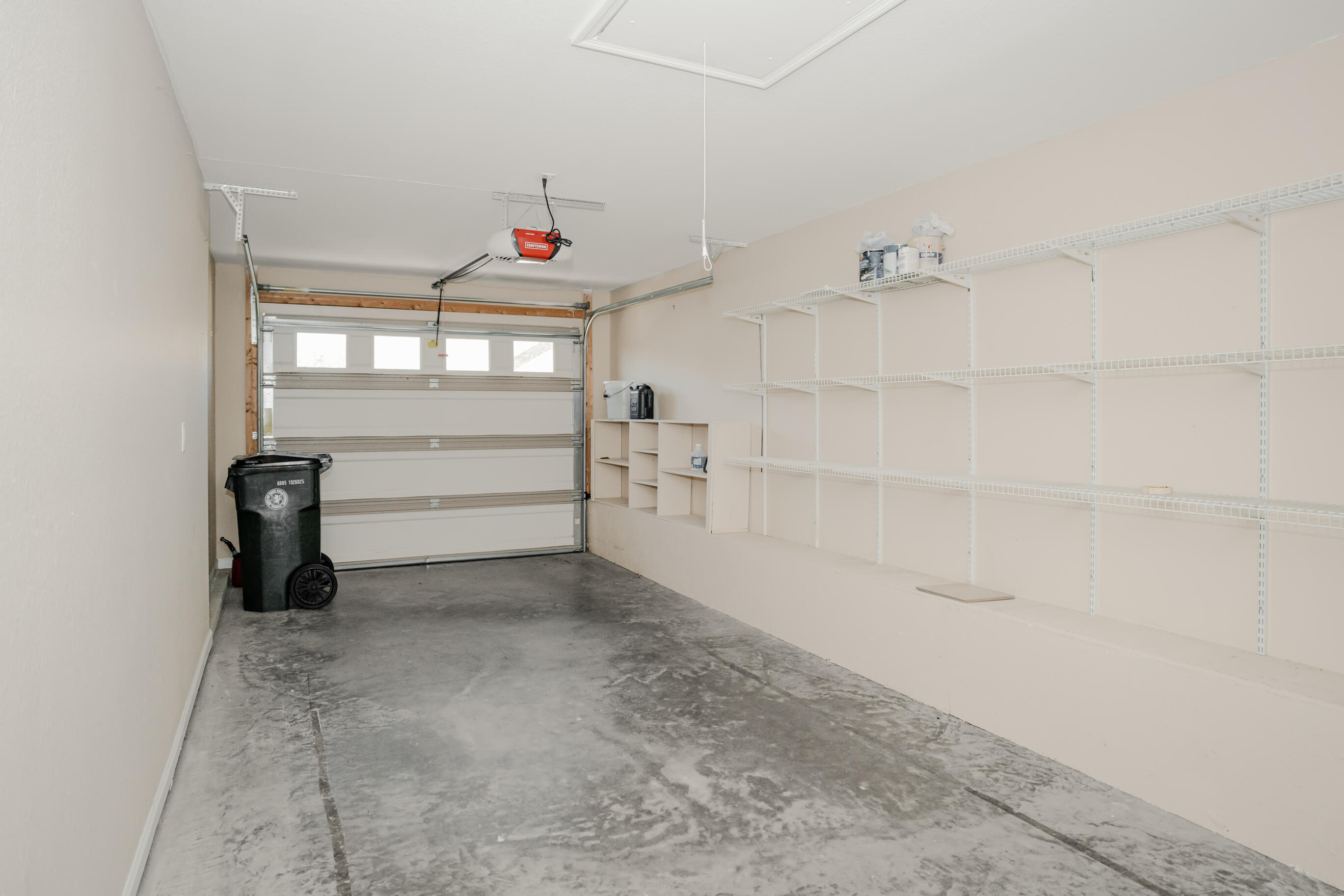 2401 Applebrook Drive