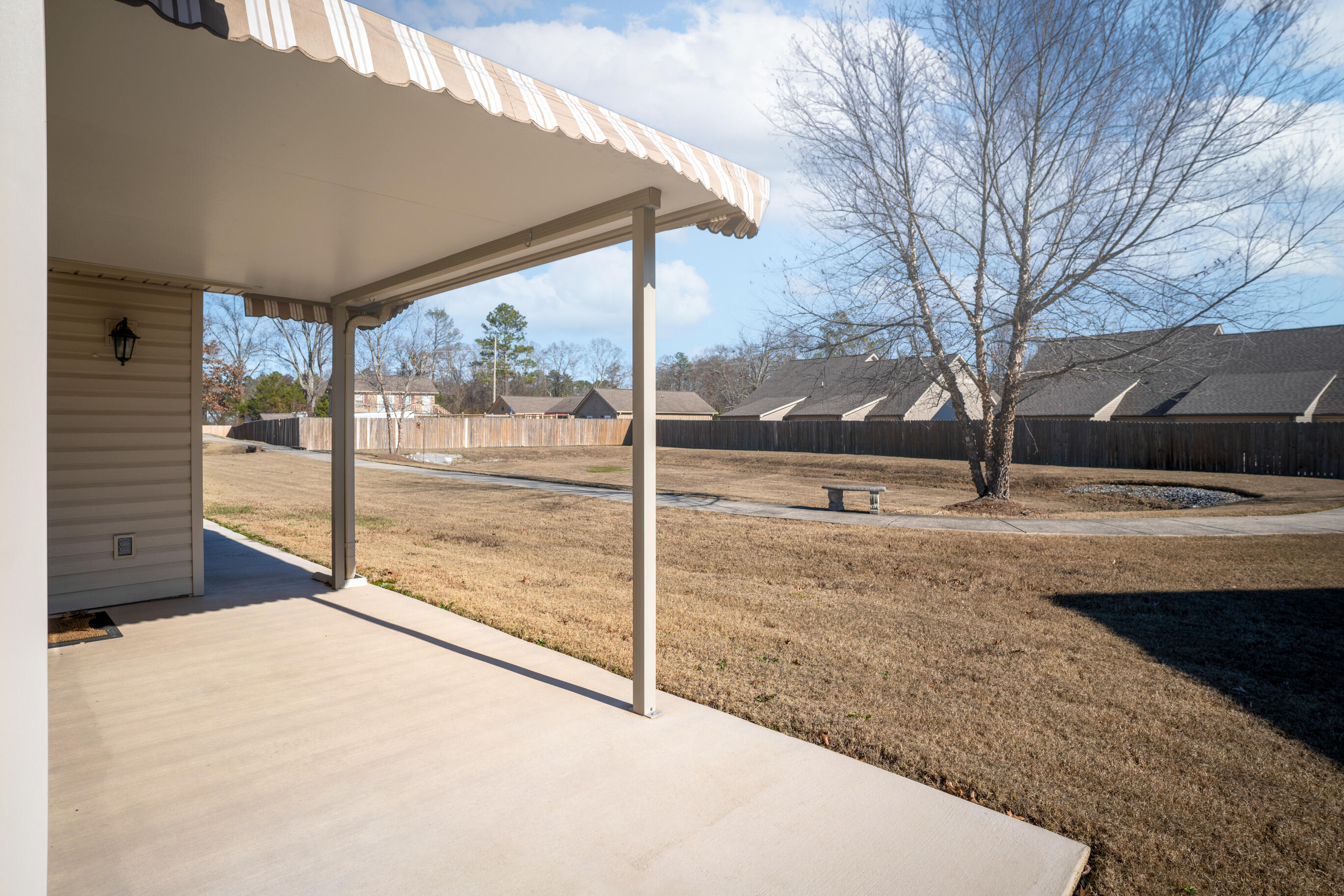 2401 Applebrook Drive