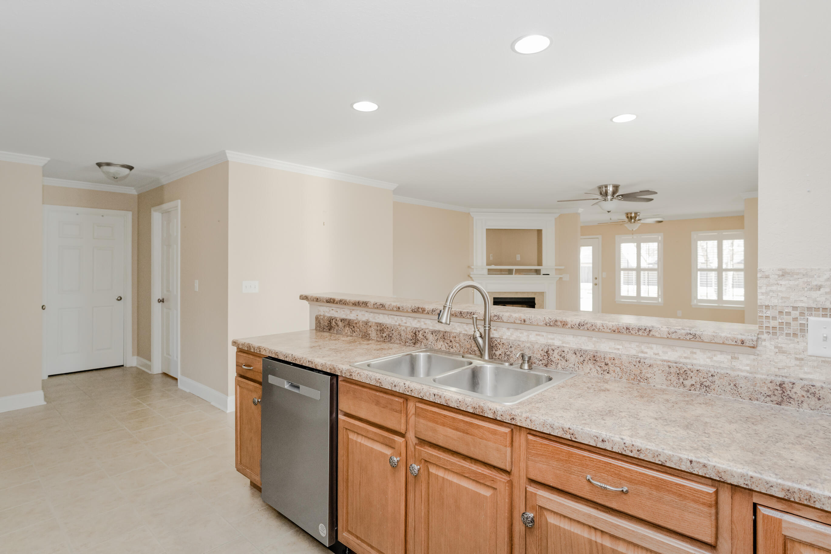 2401 Applebrook Drive