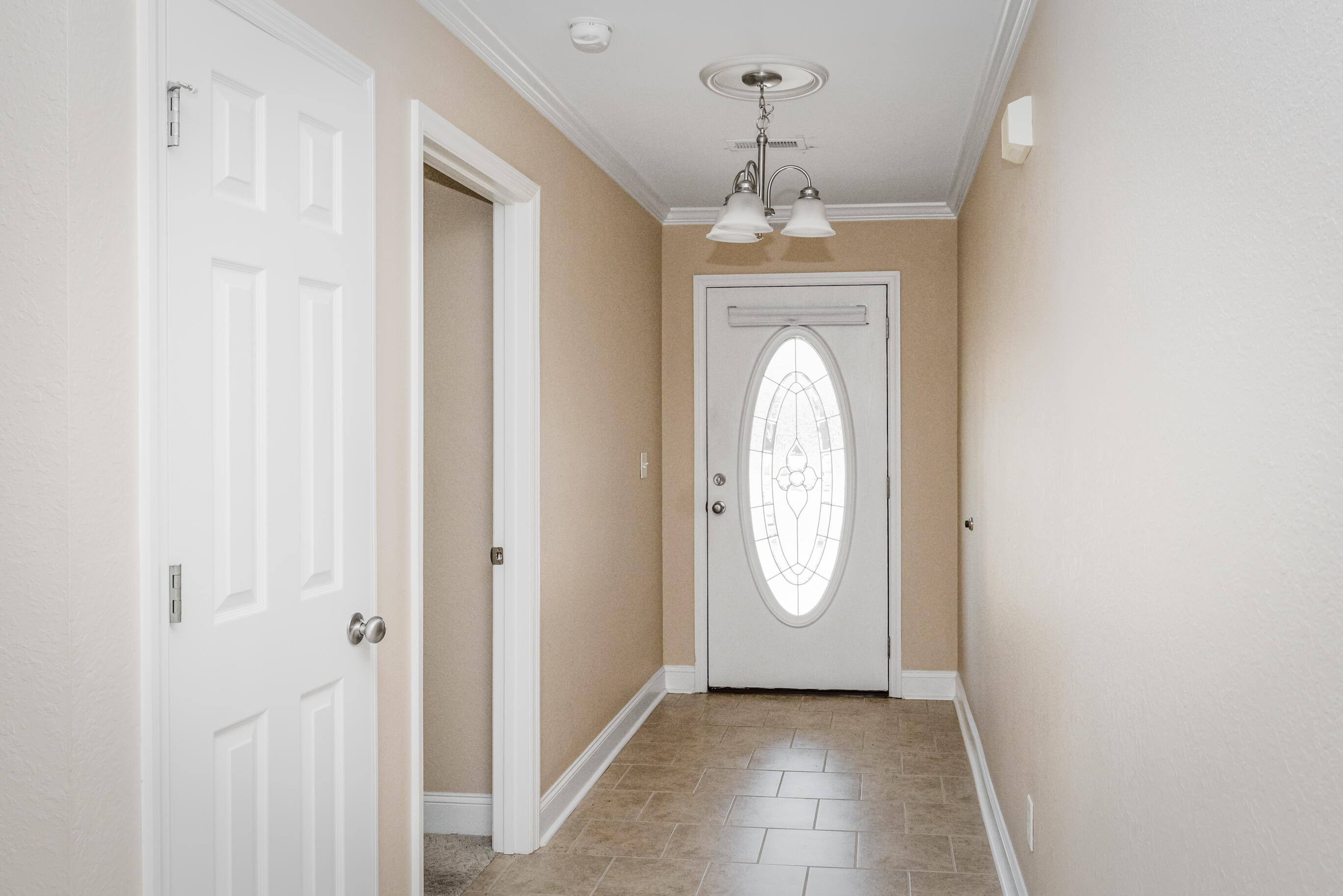 2401 Applebrook Drive