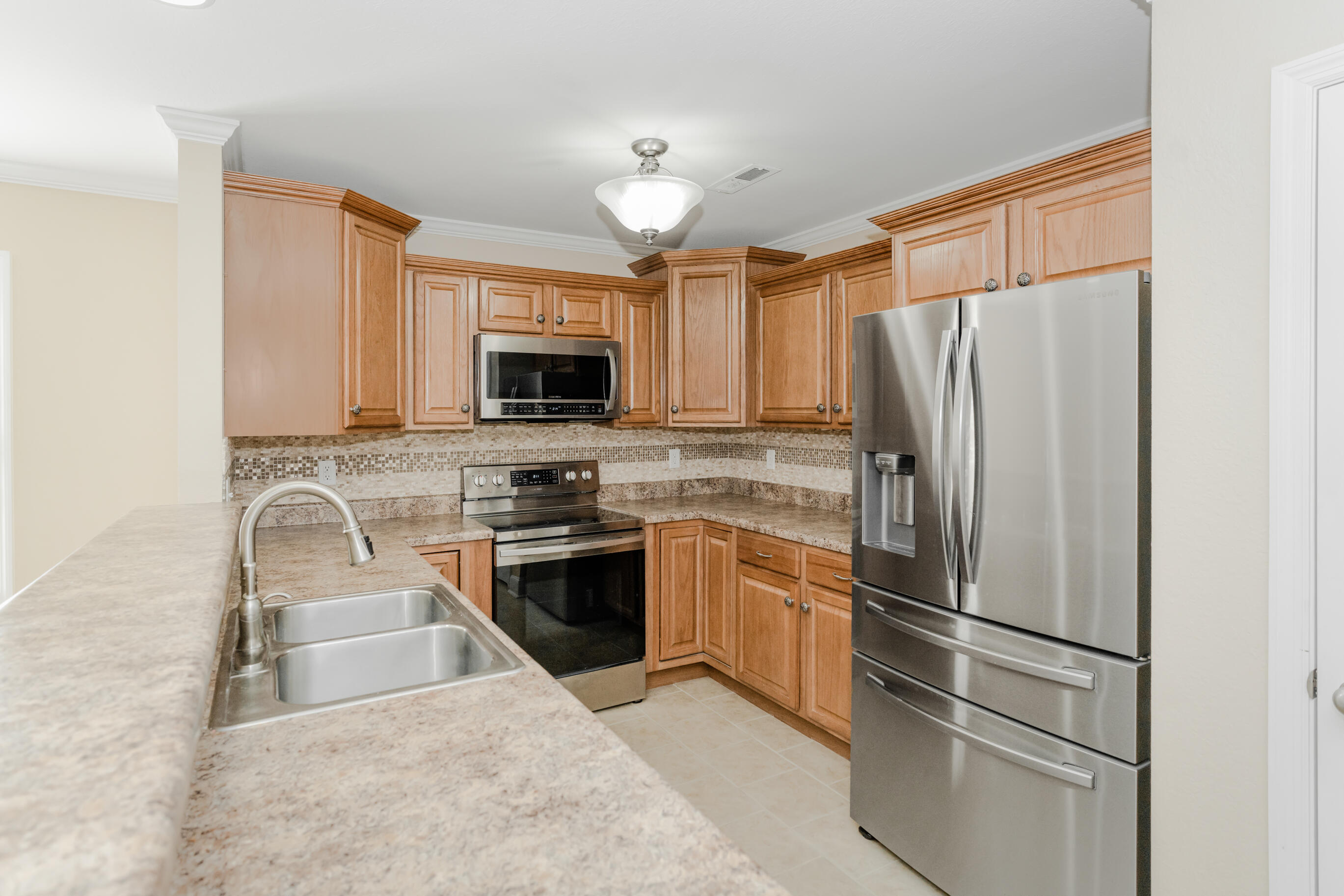 2401 Applebrook Drive