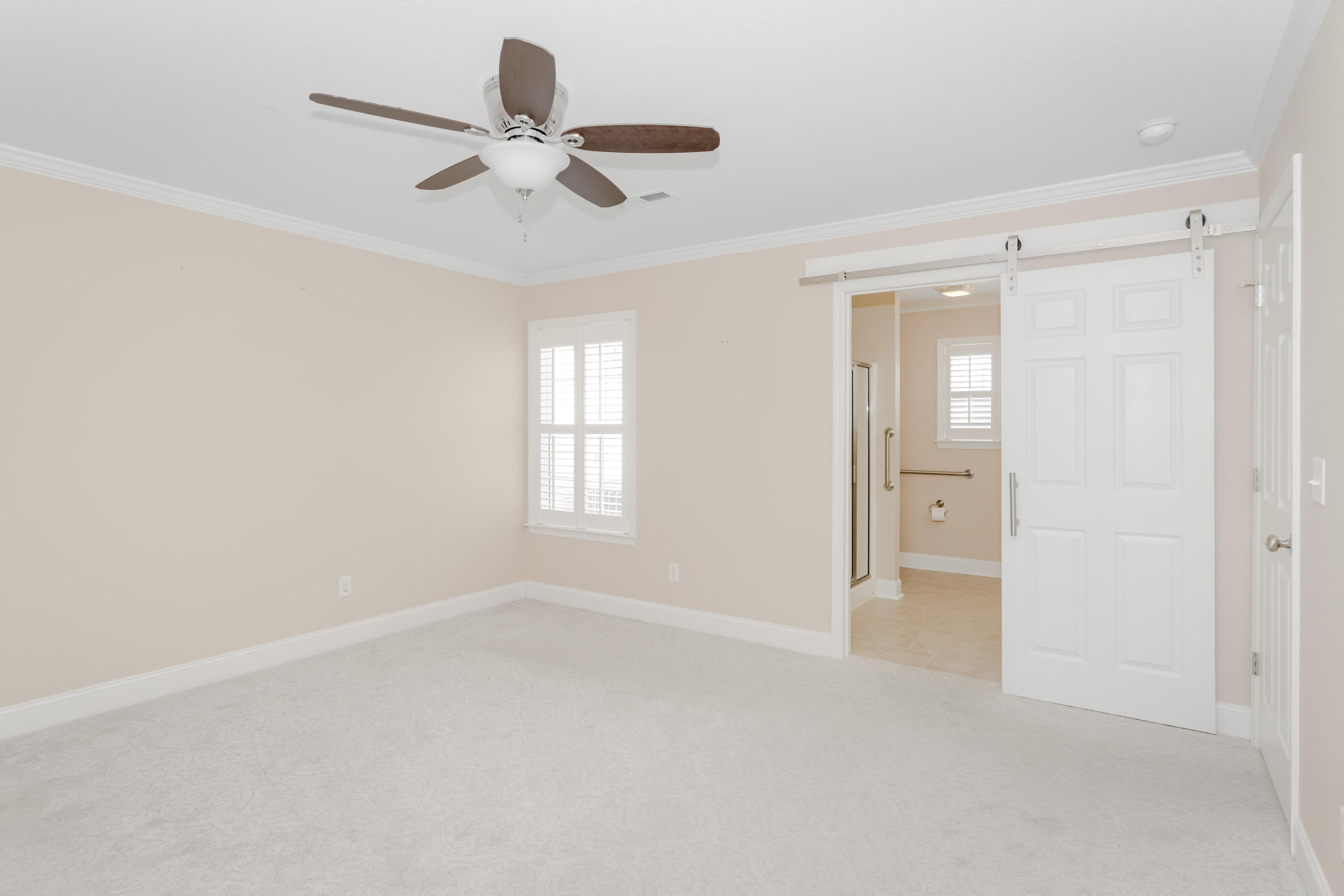 2401 Applebrook Drive