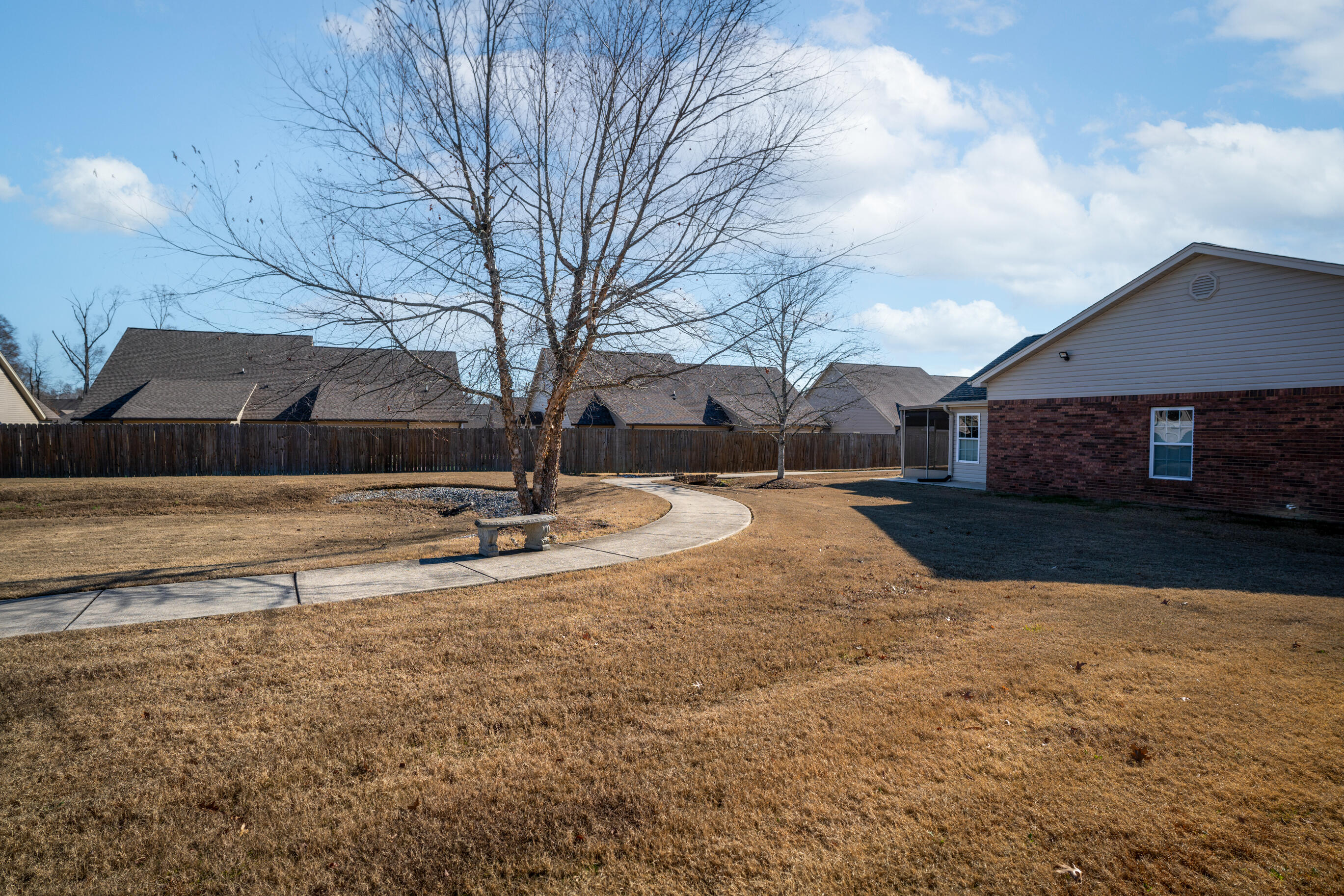 2401 Applebrook Drive
