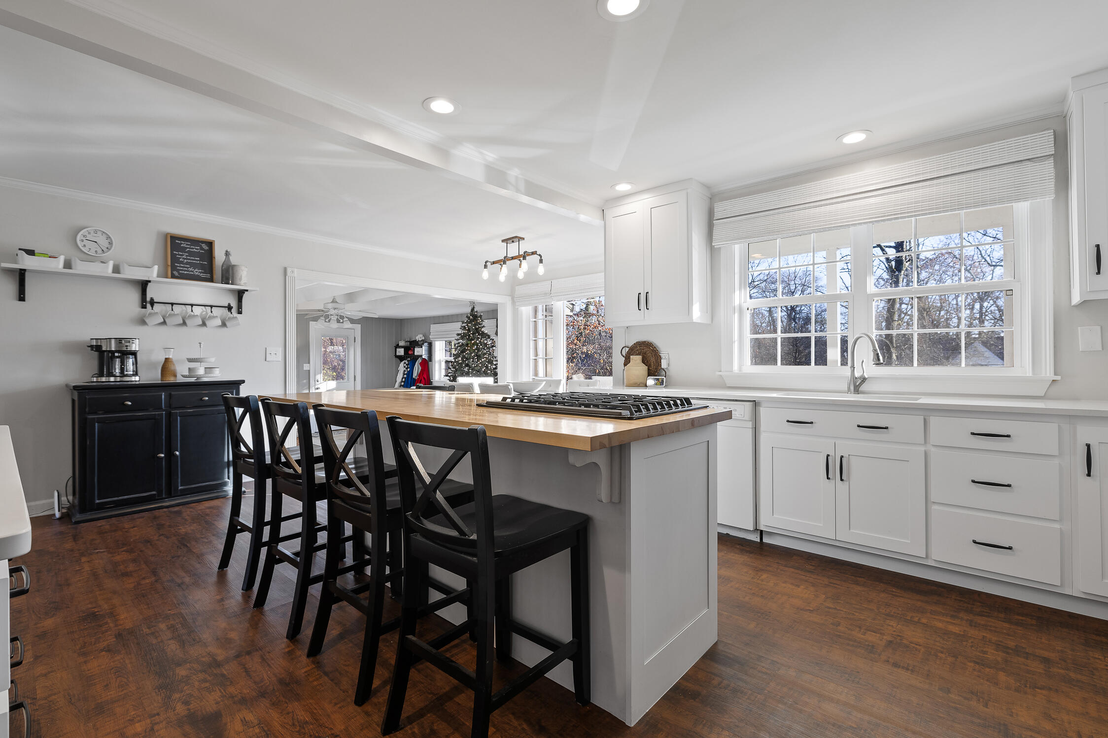 1304 Cinderella Road