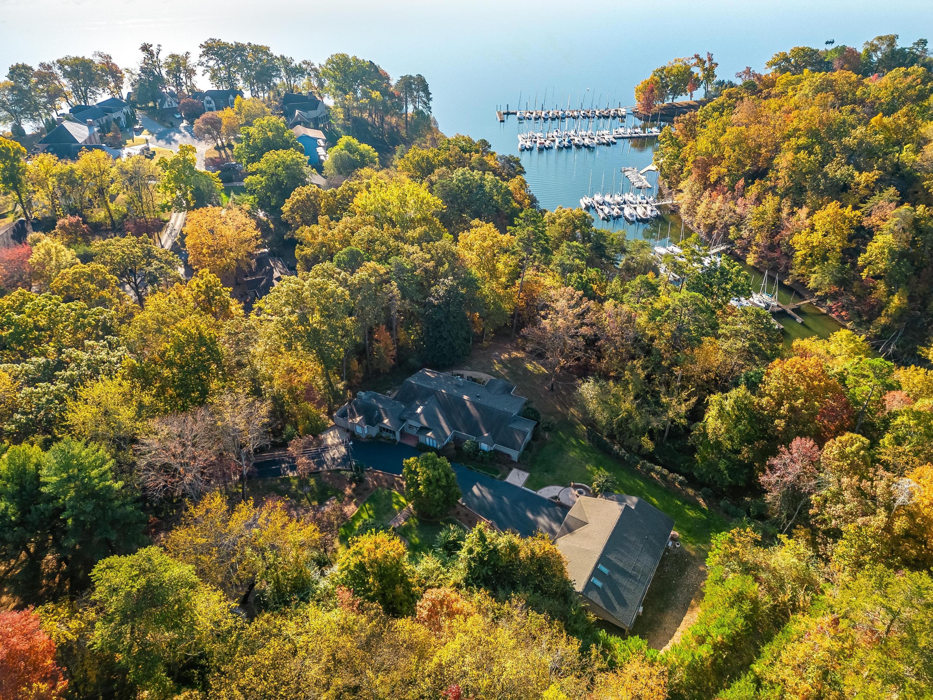4114 Hamill Road