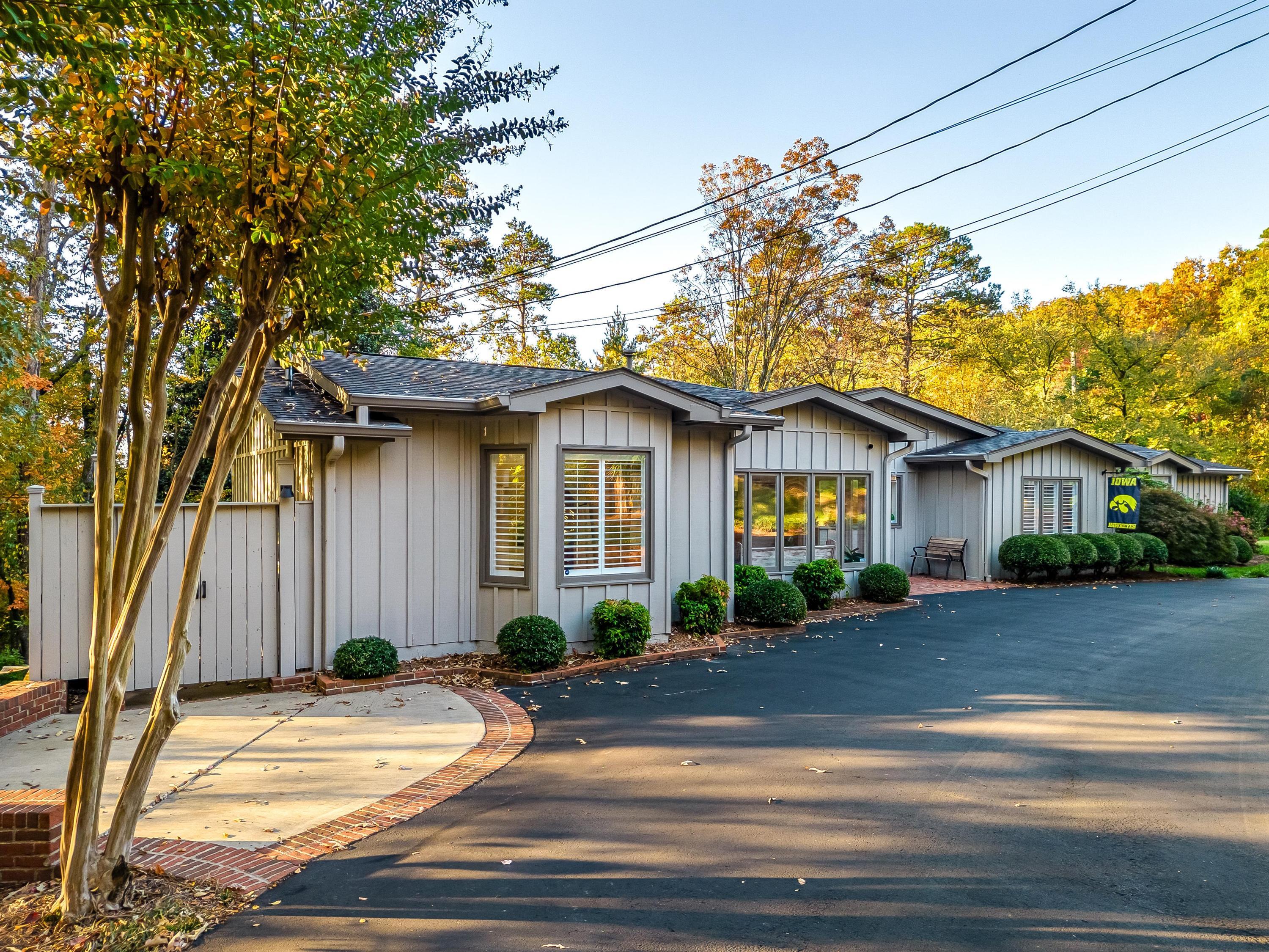 4114 Hamill Road