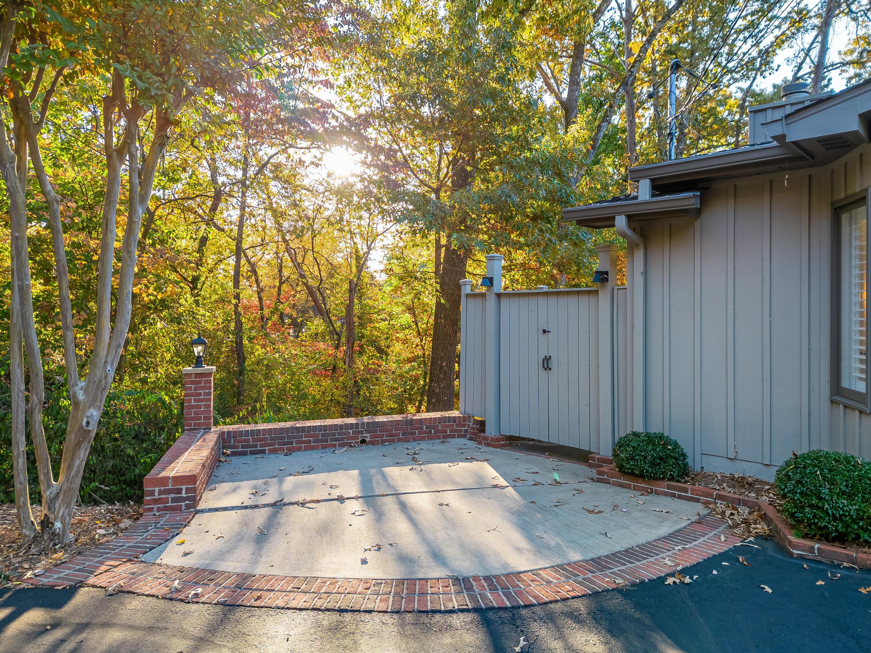 4114 Hamill Road