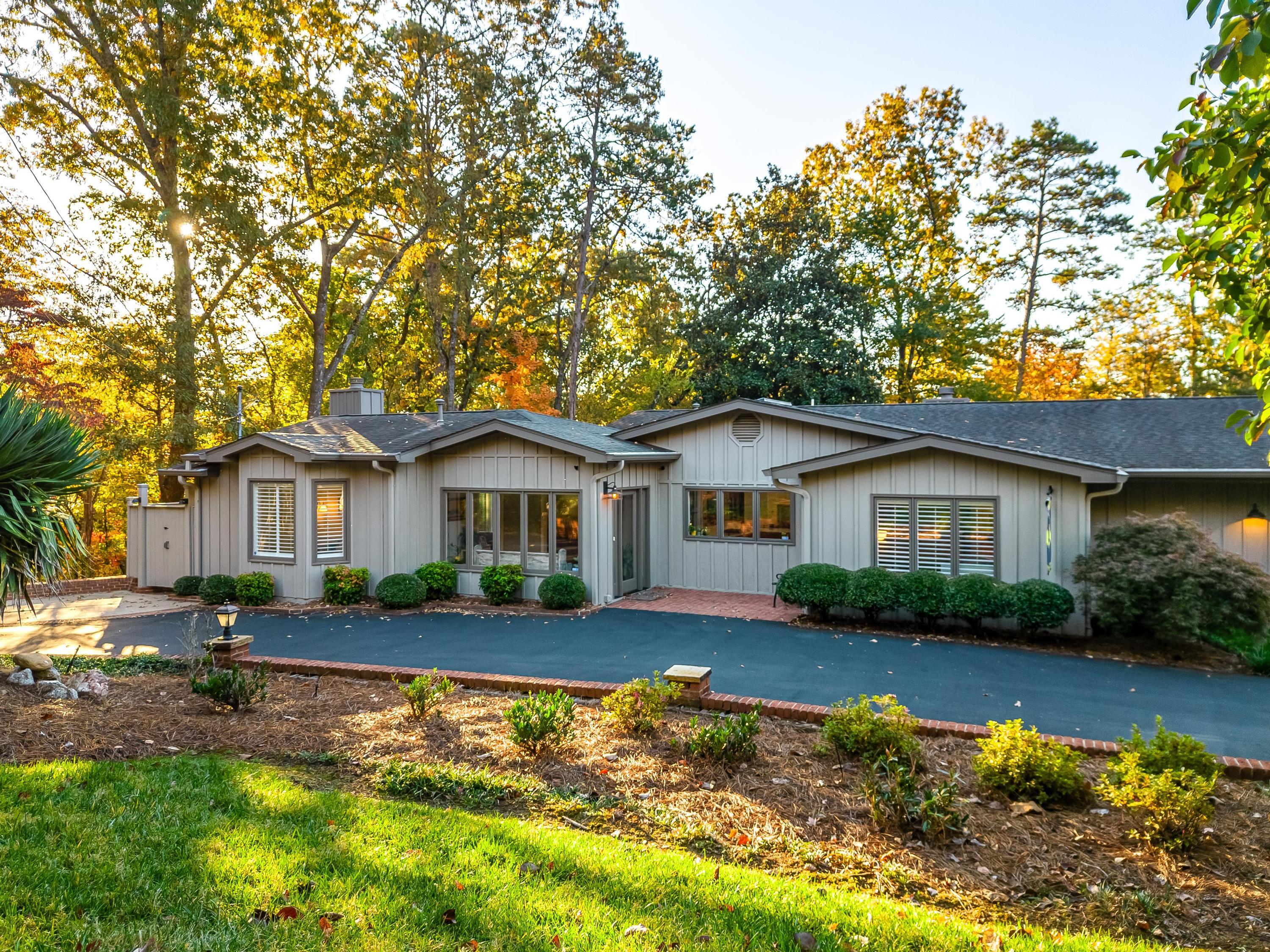 4114 Hamill Road