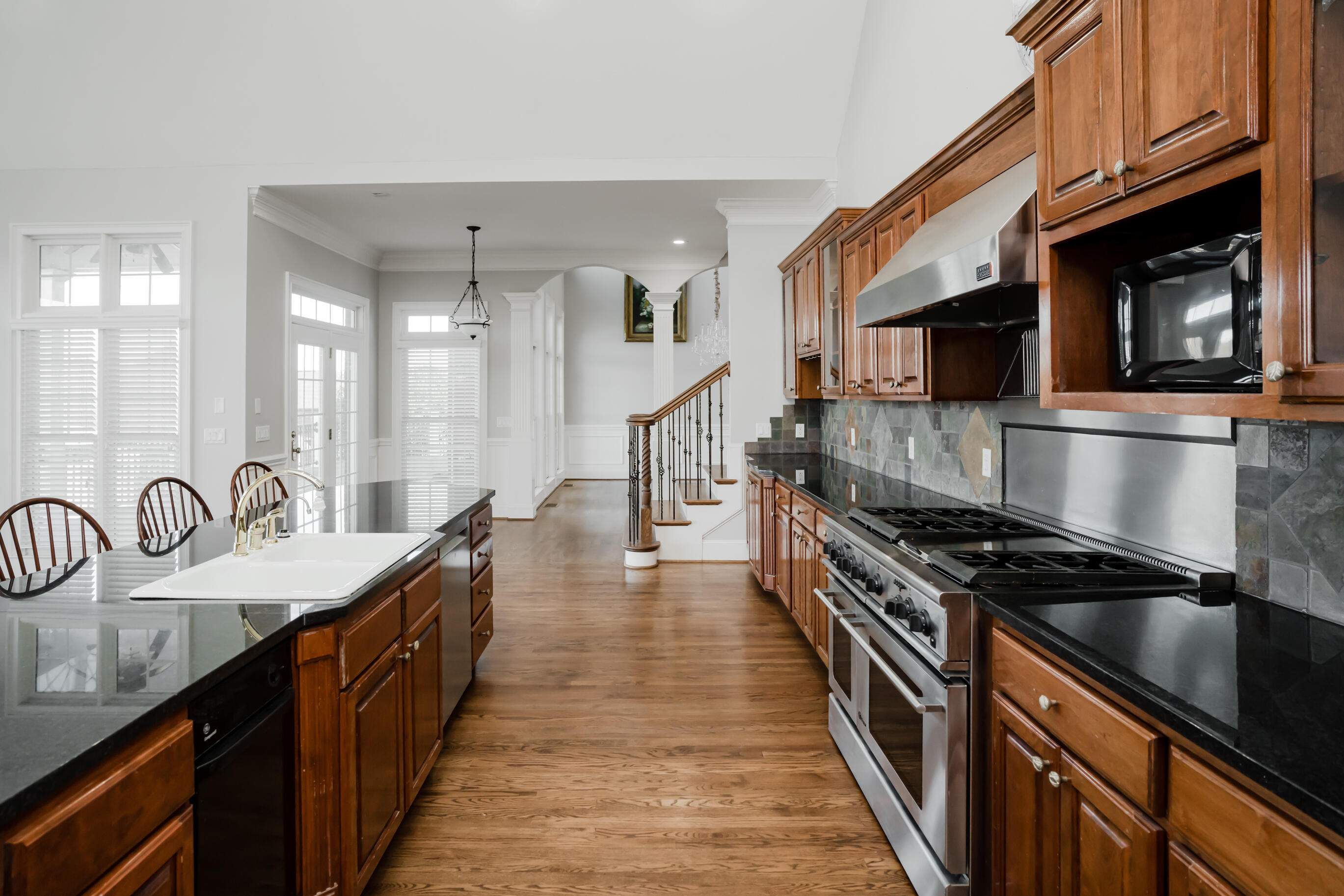 4518 Sailmaker Circle