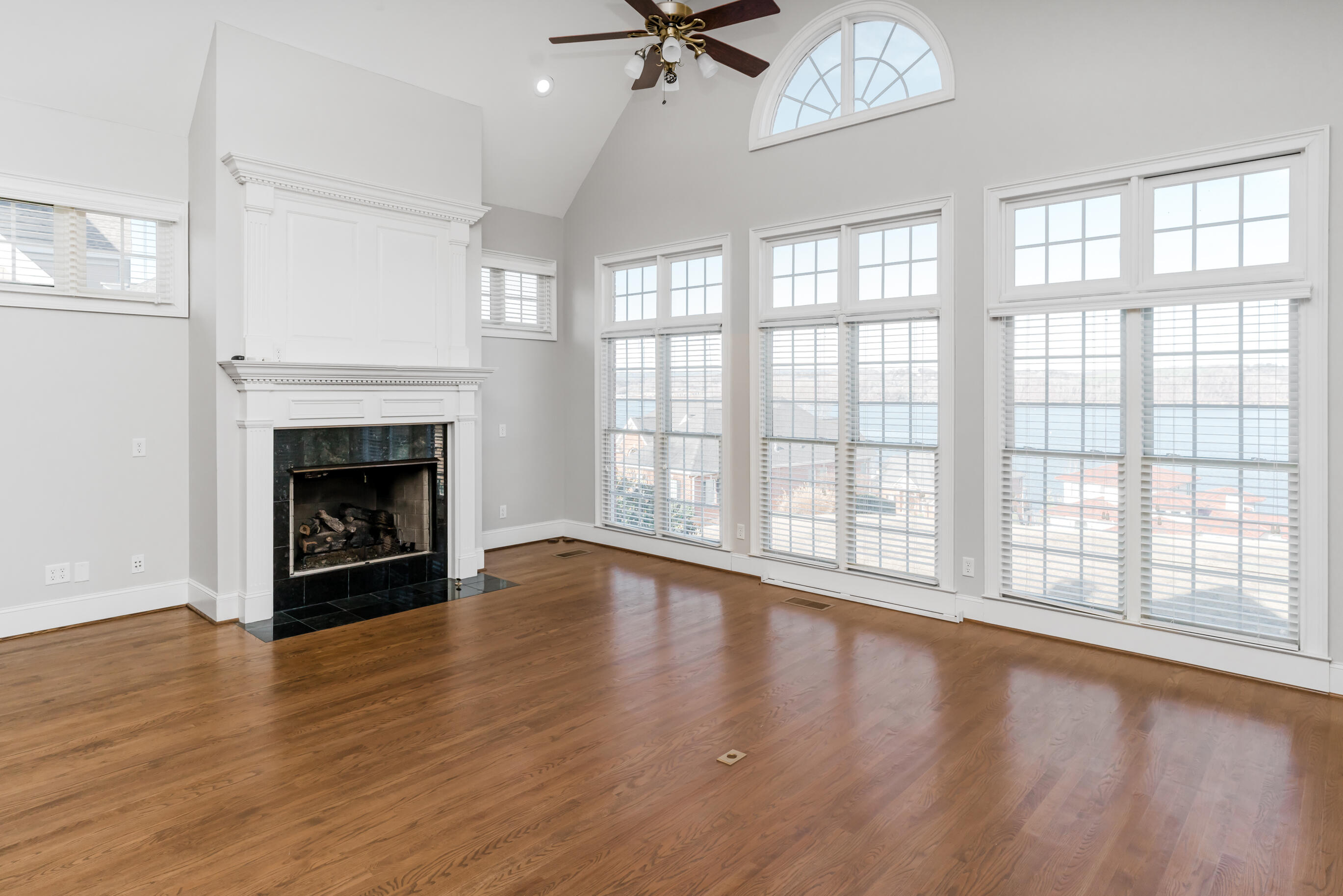 4518 Sailmaker Circle