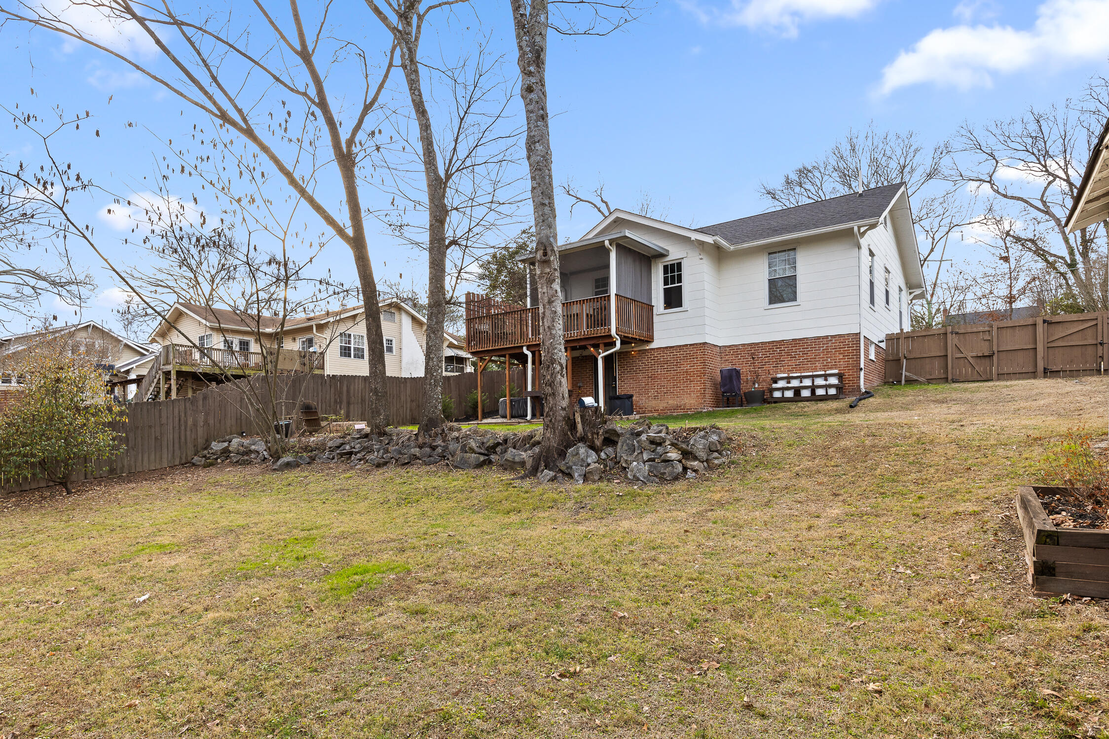 200 Hemphill Ave