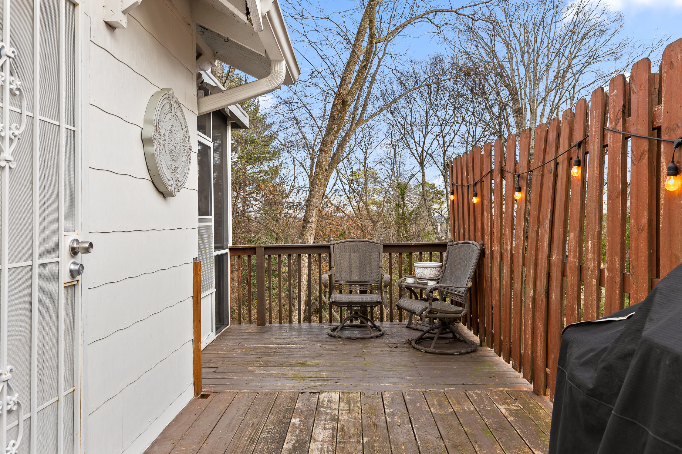 200 Hemphill Ave