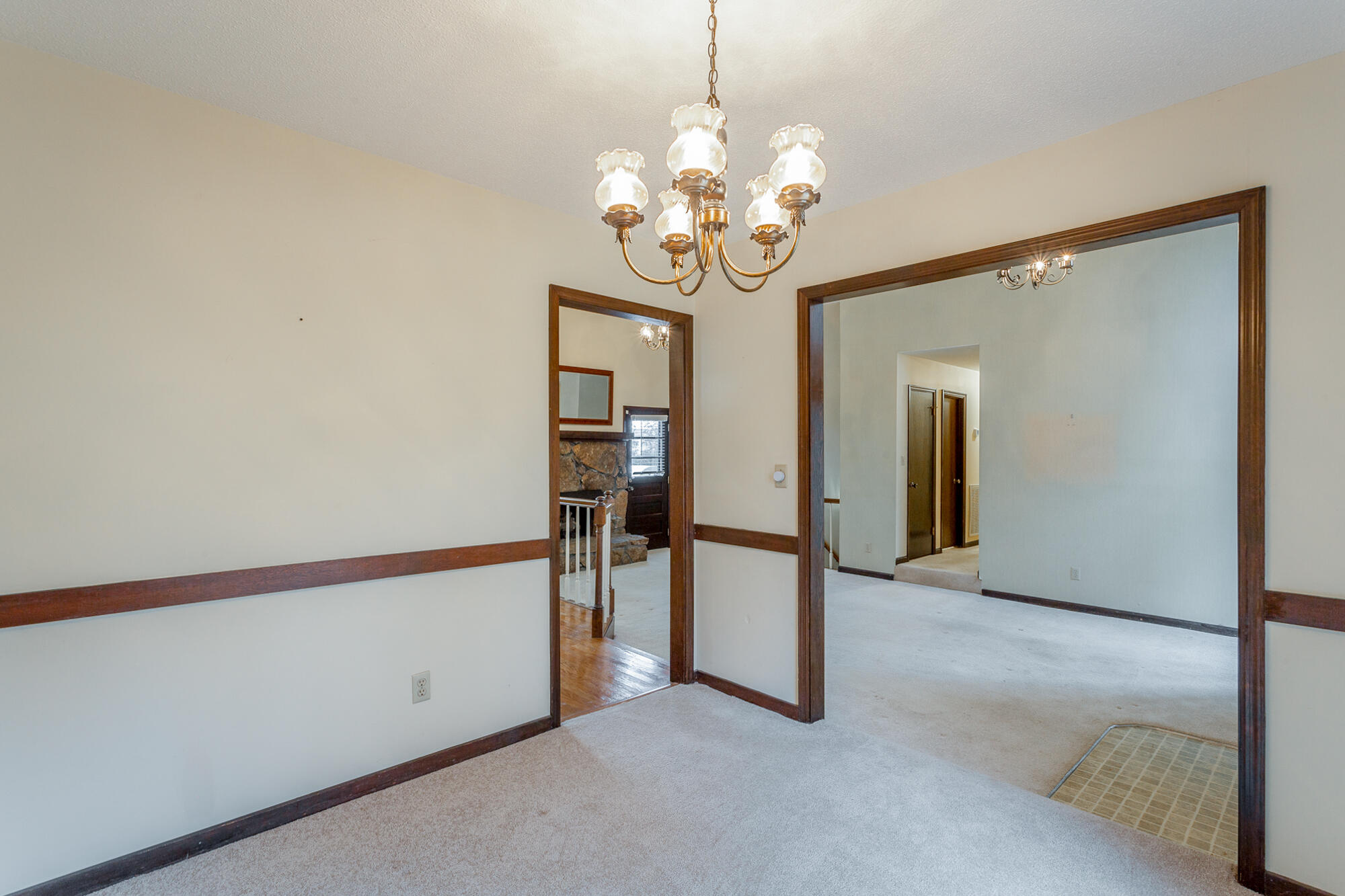 2952 Old Britain Circle