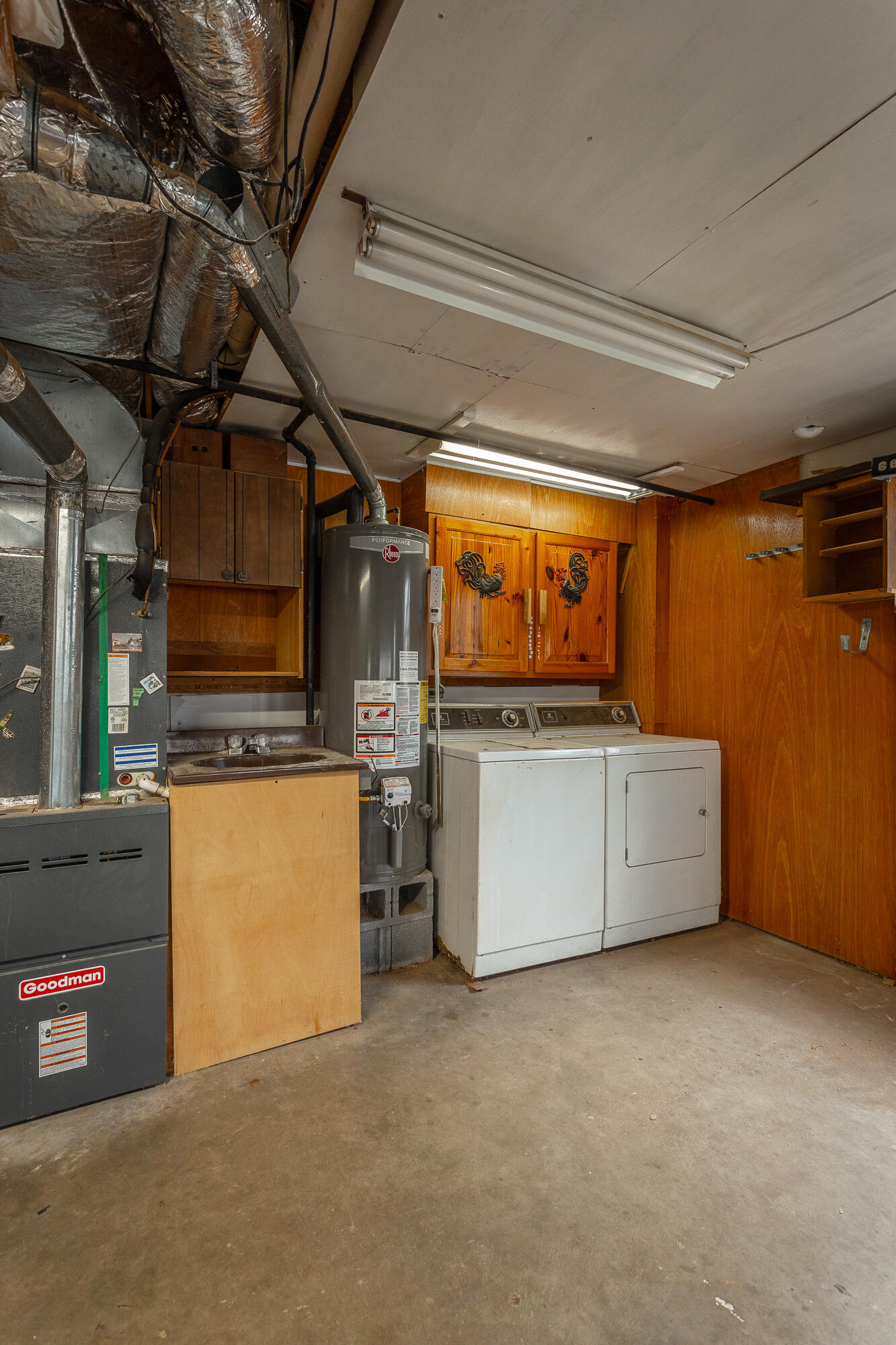 2952 Old Britain Circle