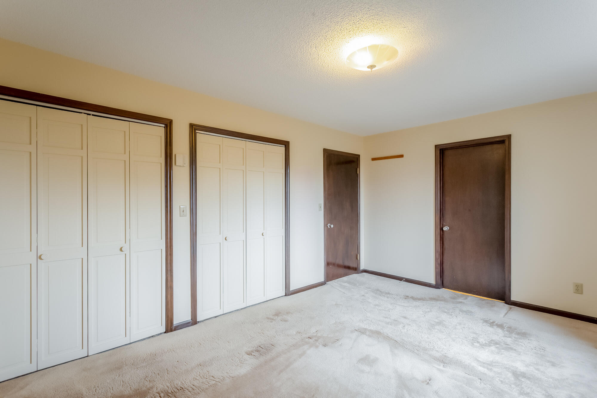 2952 Old Britain Circle