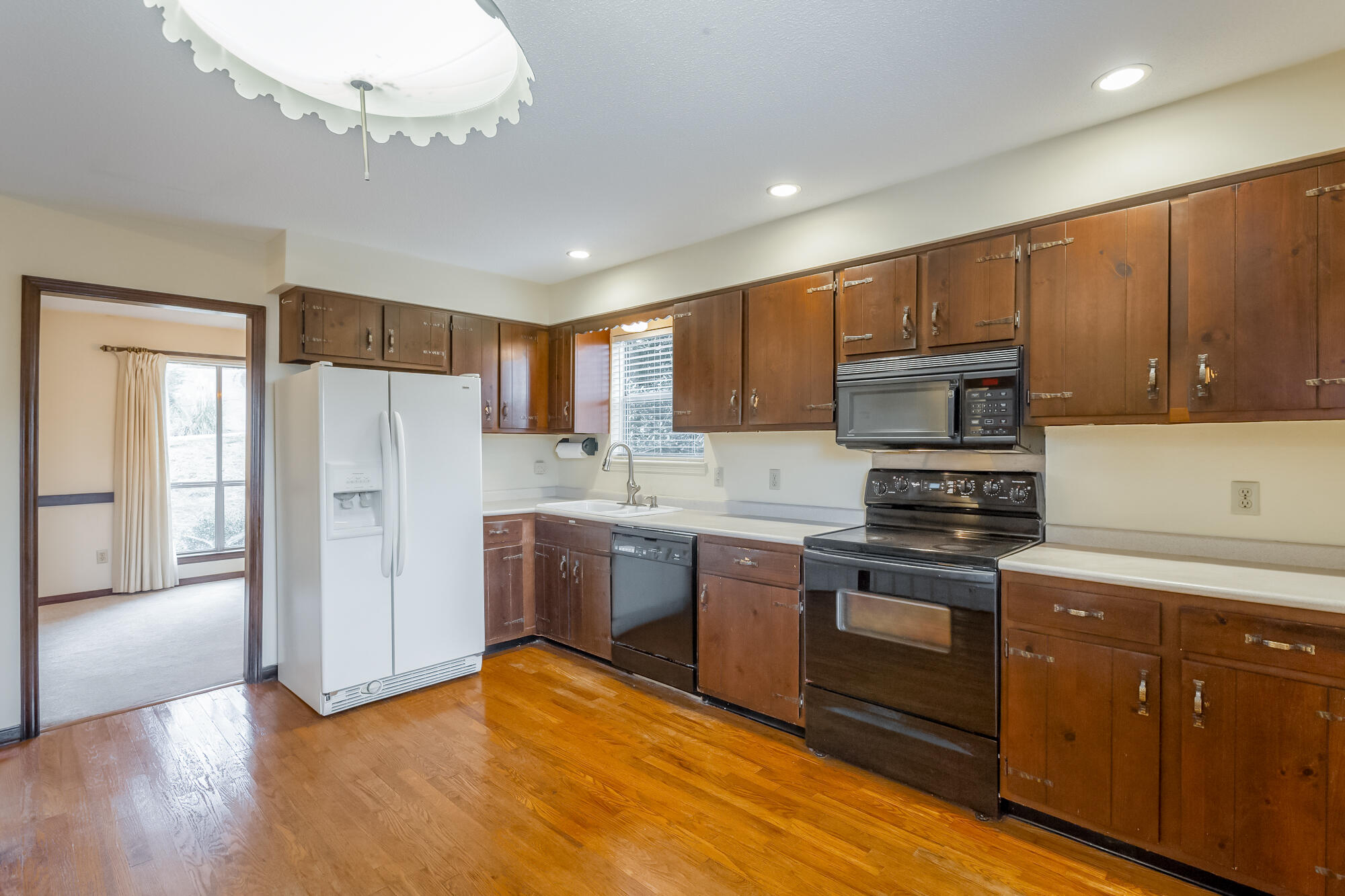 2952 Old Britain Circle