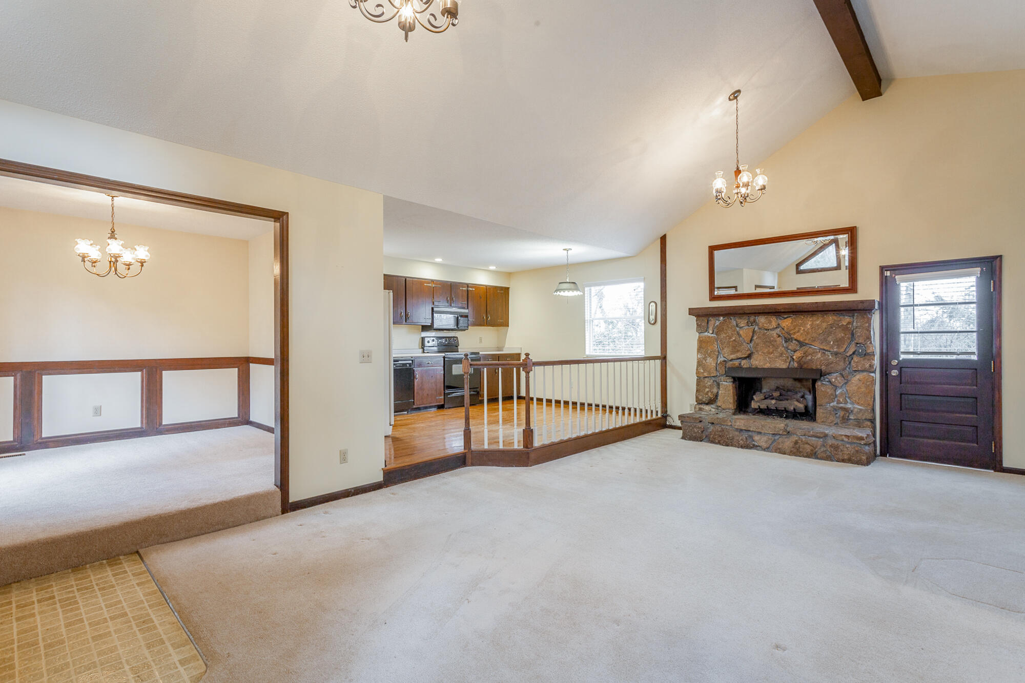 2952 Old Britain Circle