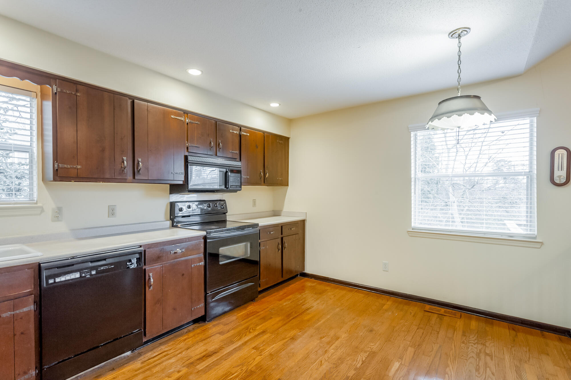 2952 Old Britain Circle