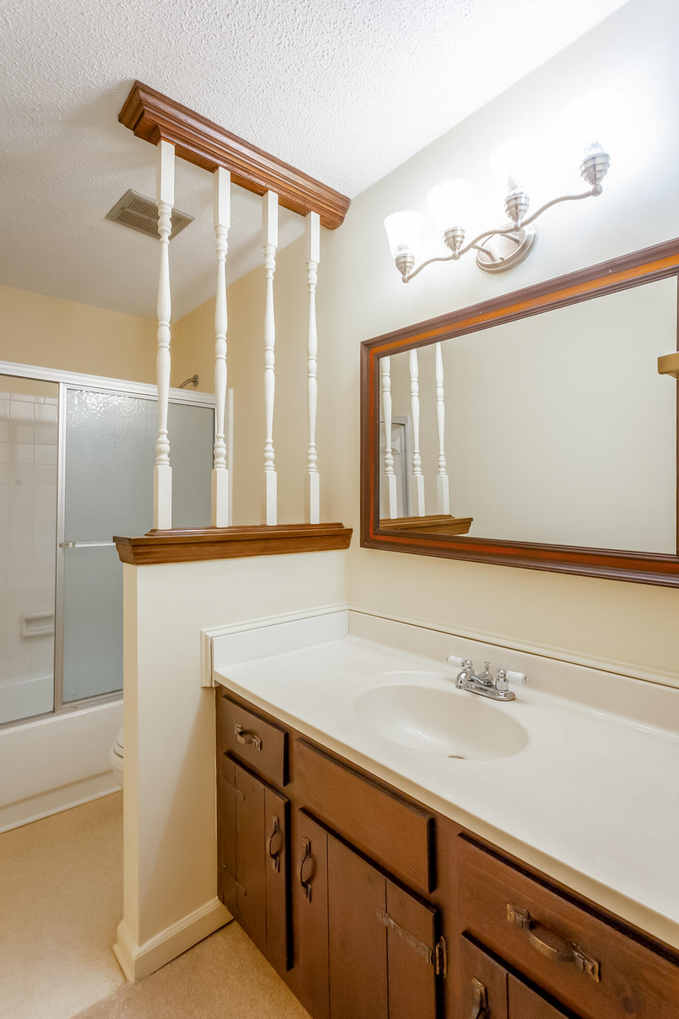 2952 Old Britain Circle