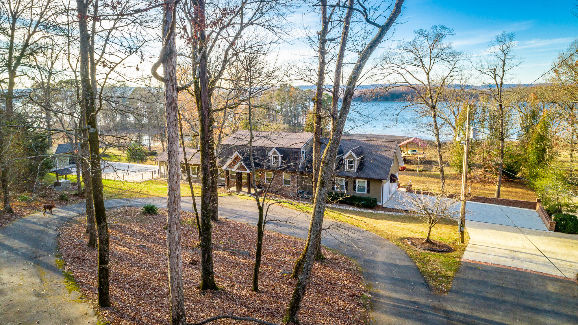 5701 Island View Drive