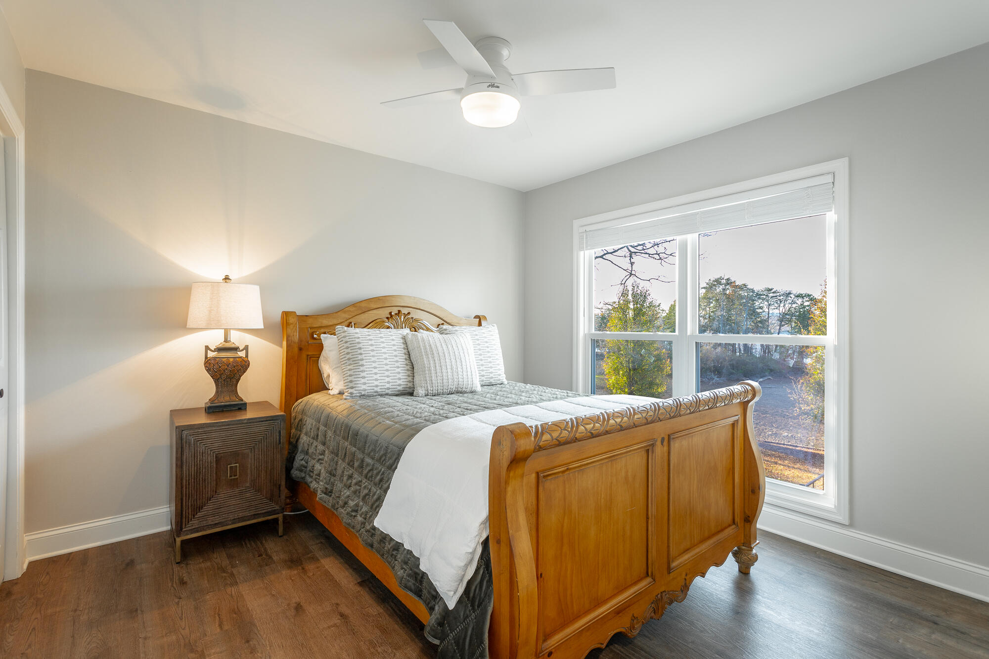 5701 Island View Drive