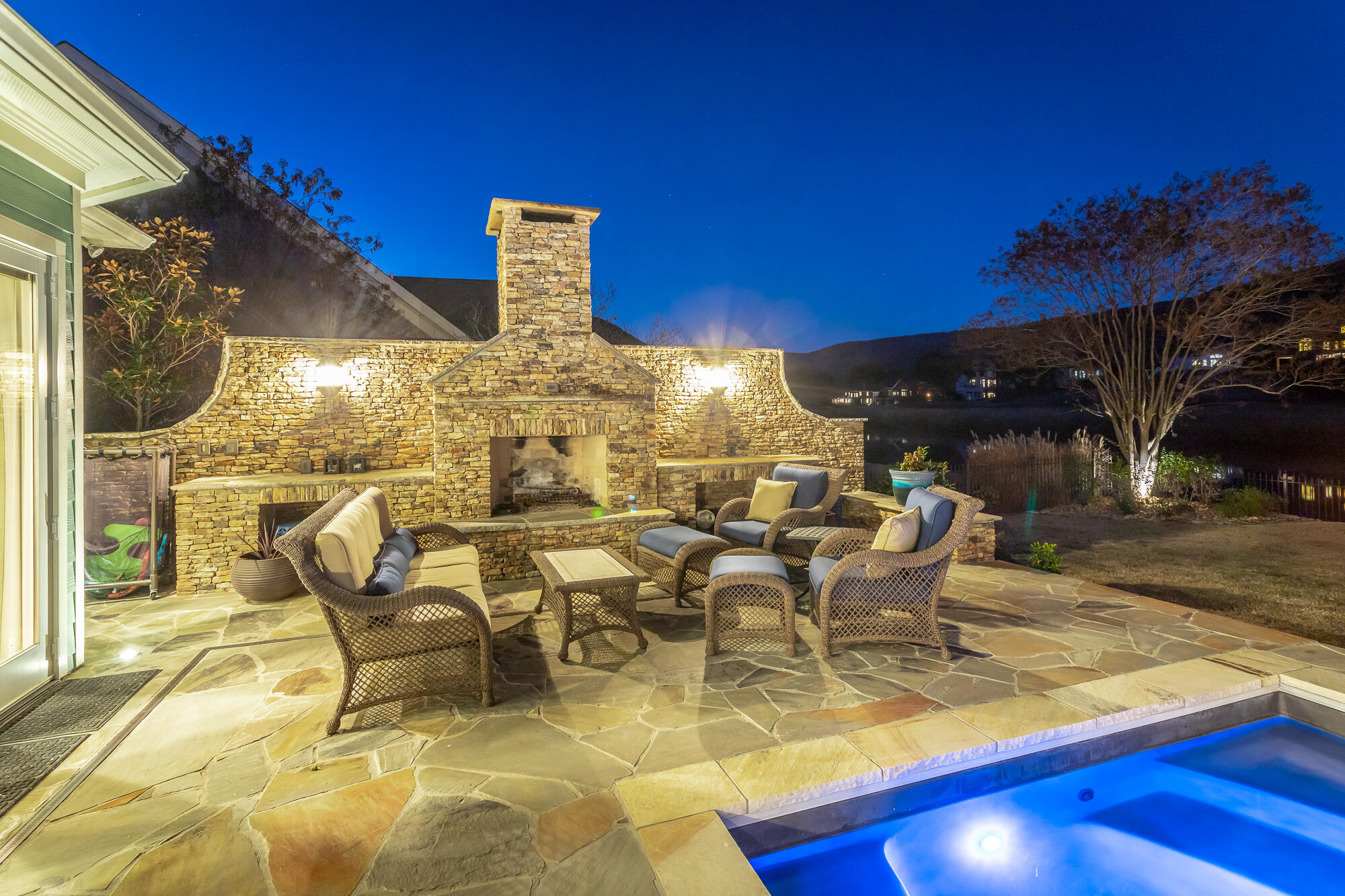730 Black Creek Dr