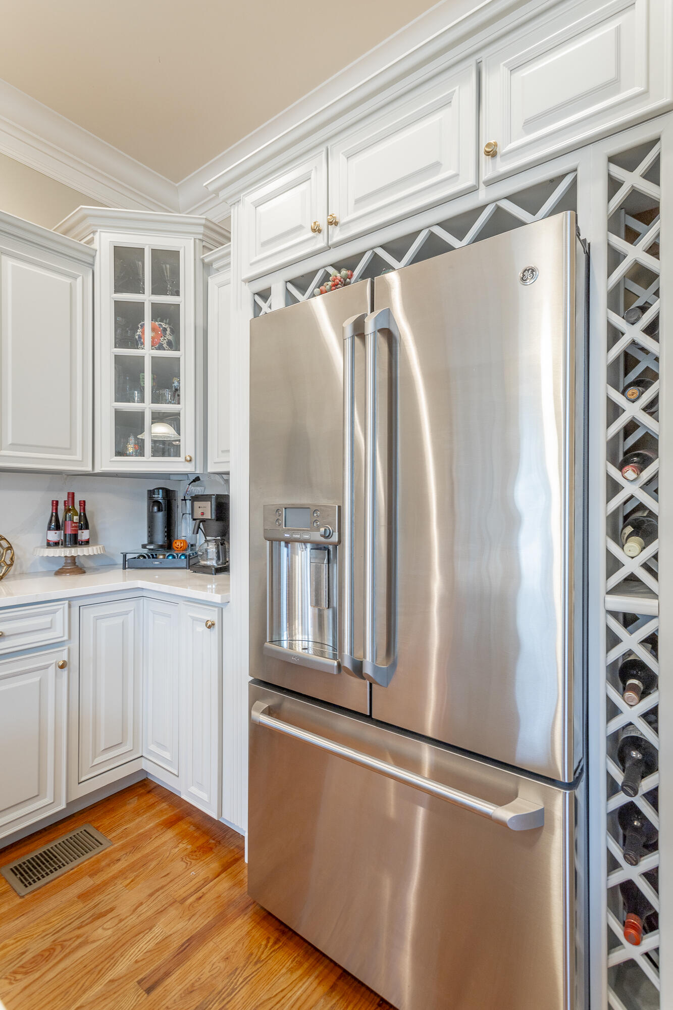 730 Black Creek Dr