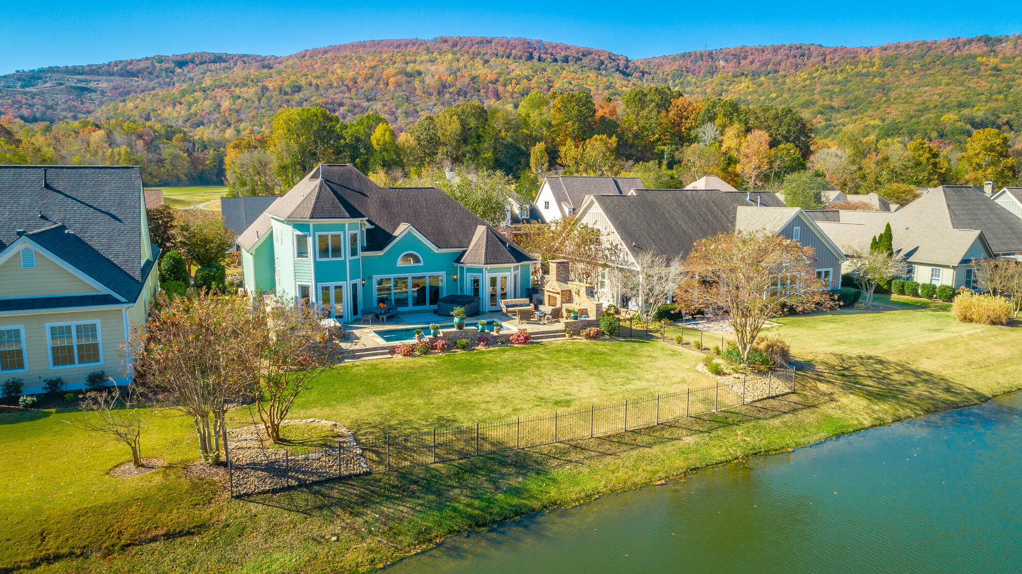 730 Black Creek Dr